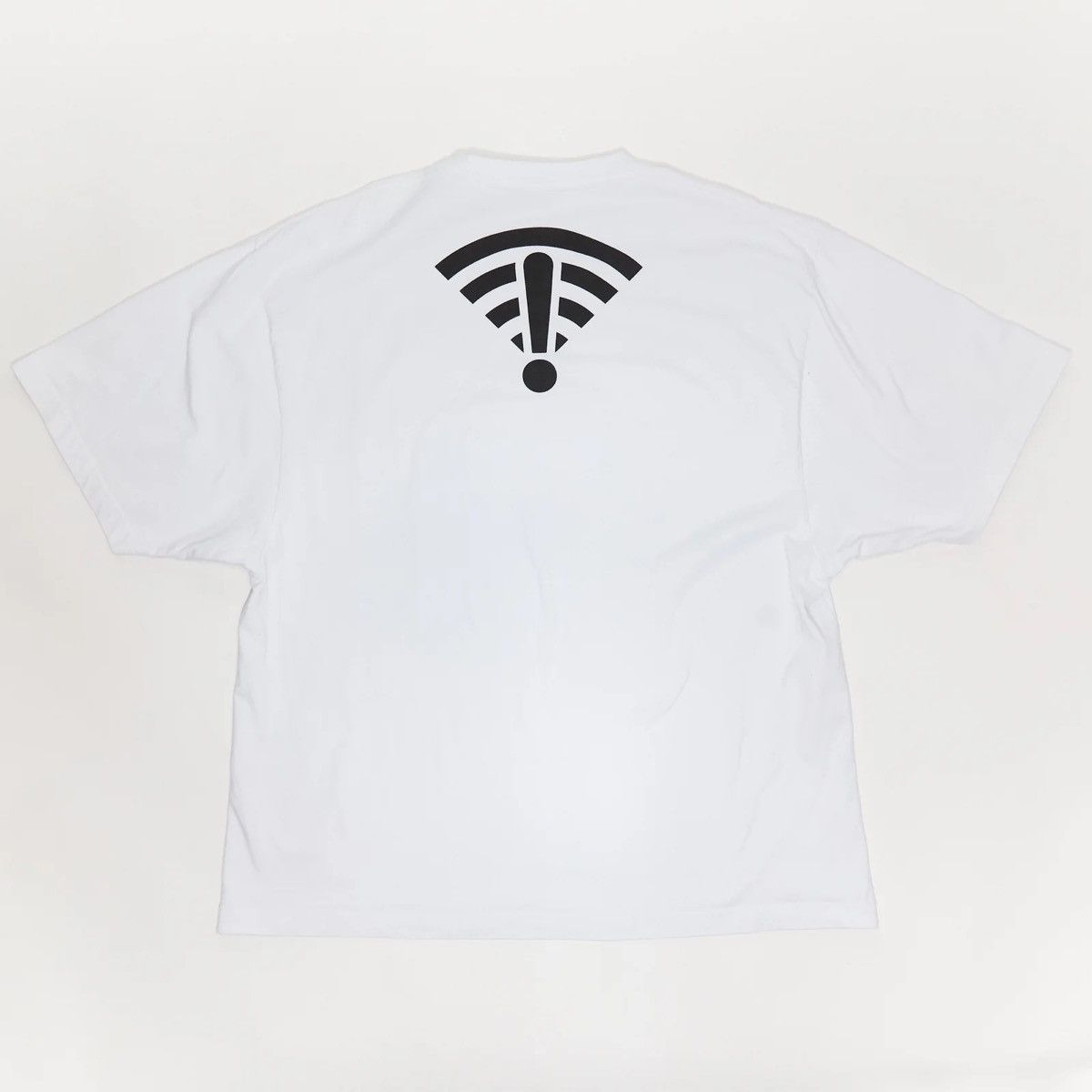 Balenciaga BALENCIAGA ARROW PRINT SHORT SLEEVED T-SHIRT