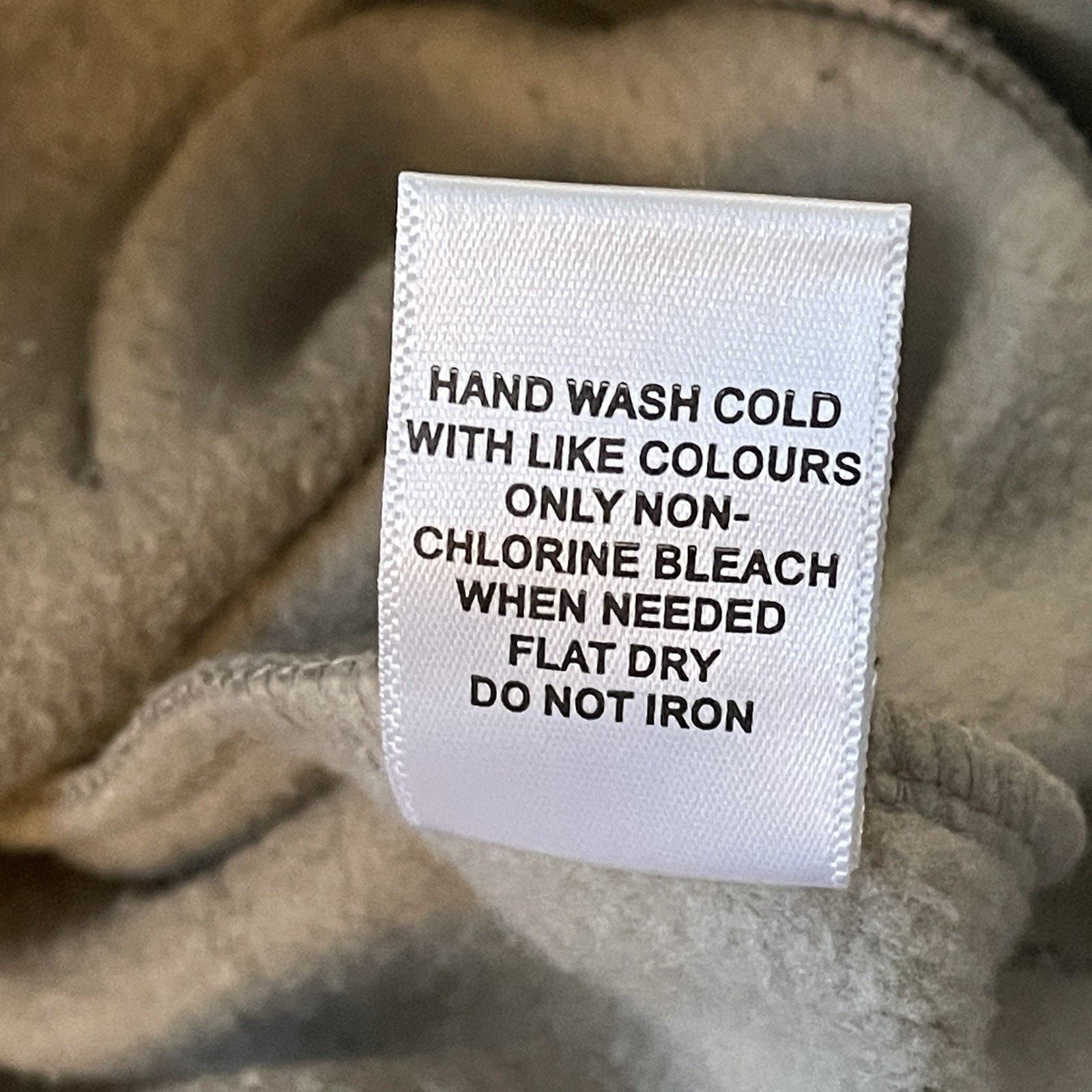 Essentials Essentials Fear Of God Hoodie Logo Reflective Olive Beige XS Size US XS / EU 42 / 0 - 13 Thumbnail