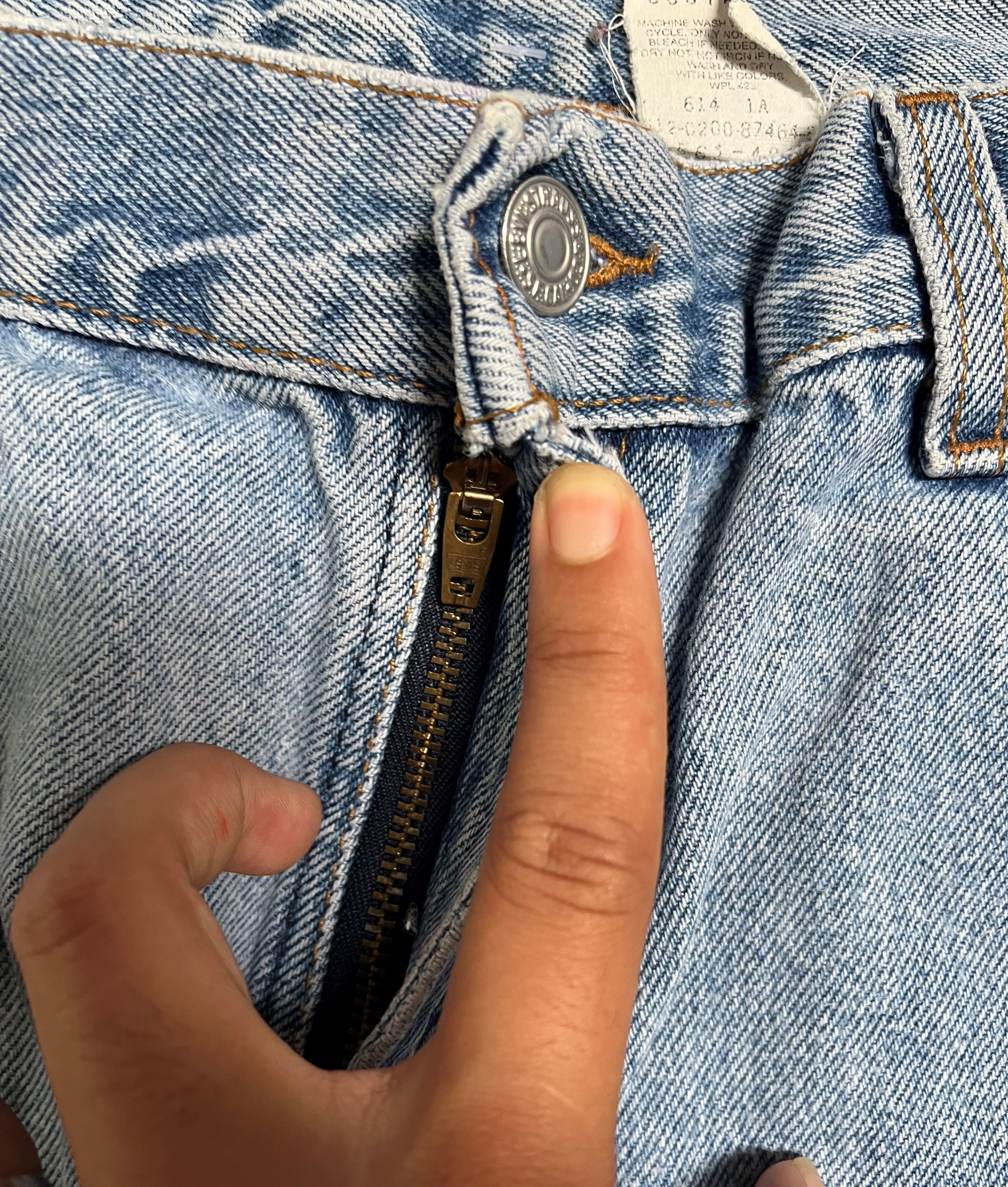 Levi's Vintage Levis 560 Loose Fit Straight Leg Jeans -L194 Size US 33 - 5 Thumbnail