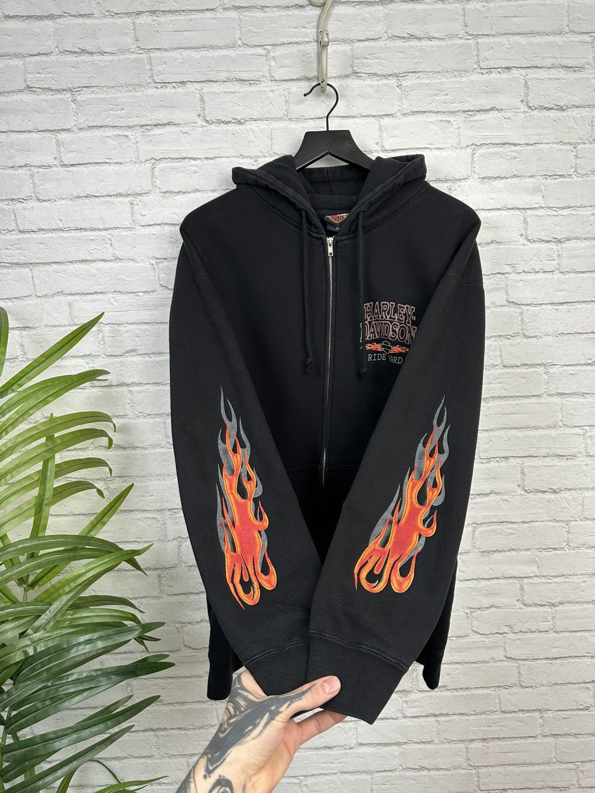 Harley Davidson (XL) SICK FLAMES Harley Davidson Zip Up Hoodie Size US XL / EU 56 / 4 - 2 Thumbnail