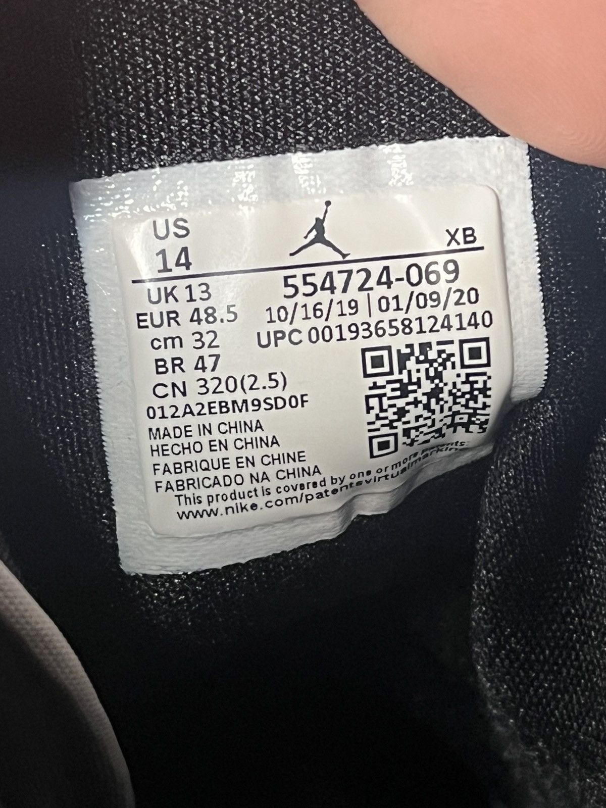 Nike Nike Air Jordan 1 Mid Chicago Black Toe Size 14 Size US 14 / EU 47 - 7 Thumbnail