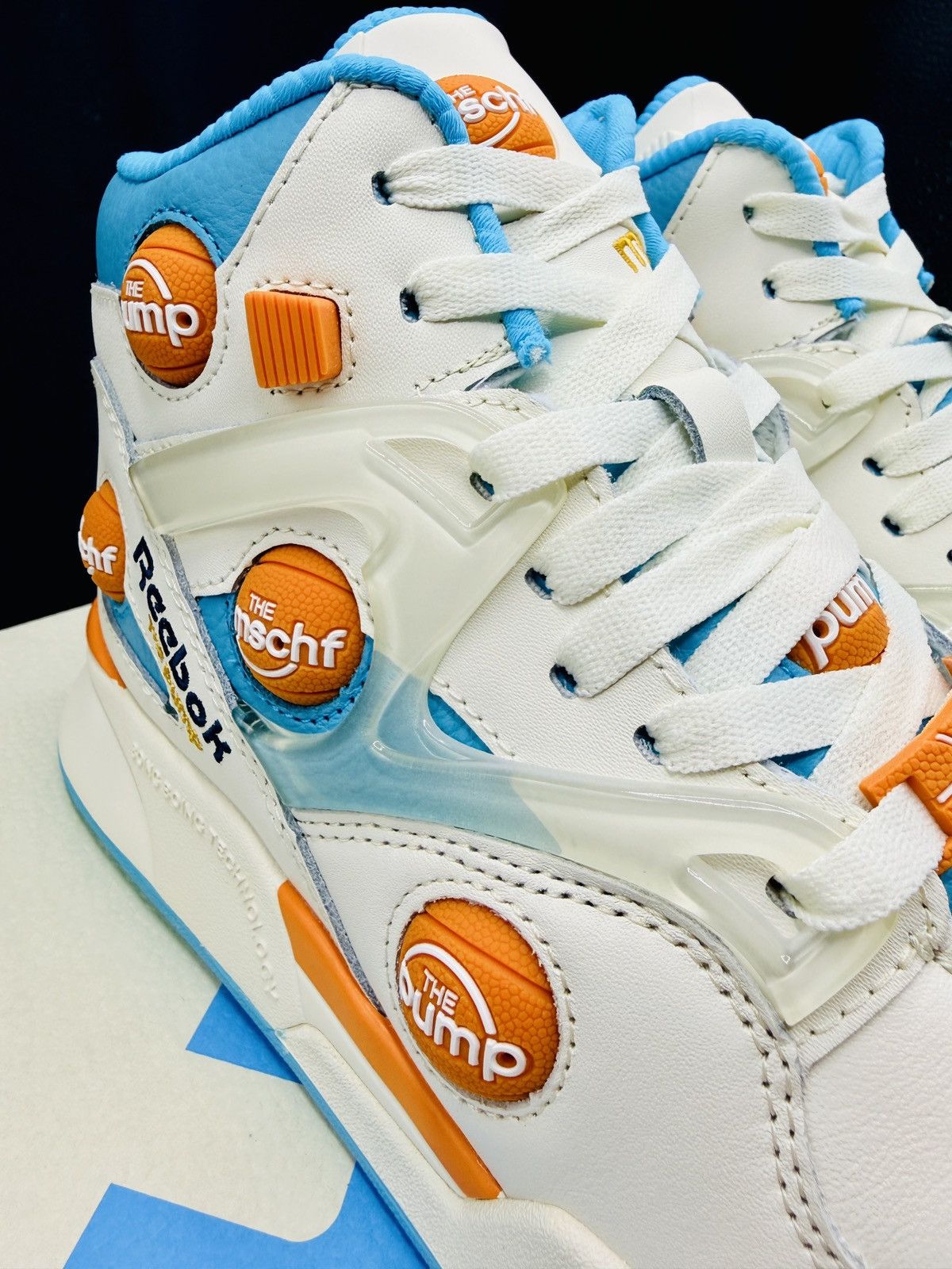 MSCHF MSCHF x Reebok Omni Zone IX Pump size 6 Blue Orange MSCHF013 Size US 6 / EU 39 - 8 Thumbnail