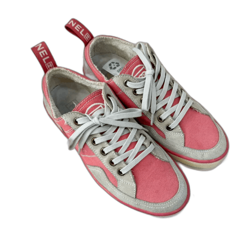 Chanel Chanel Color Block Logo Casual Sneakers Size US 7 / IT 37 - 1 Thumbnail