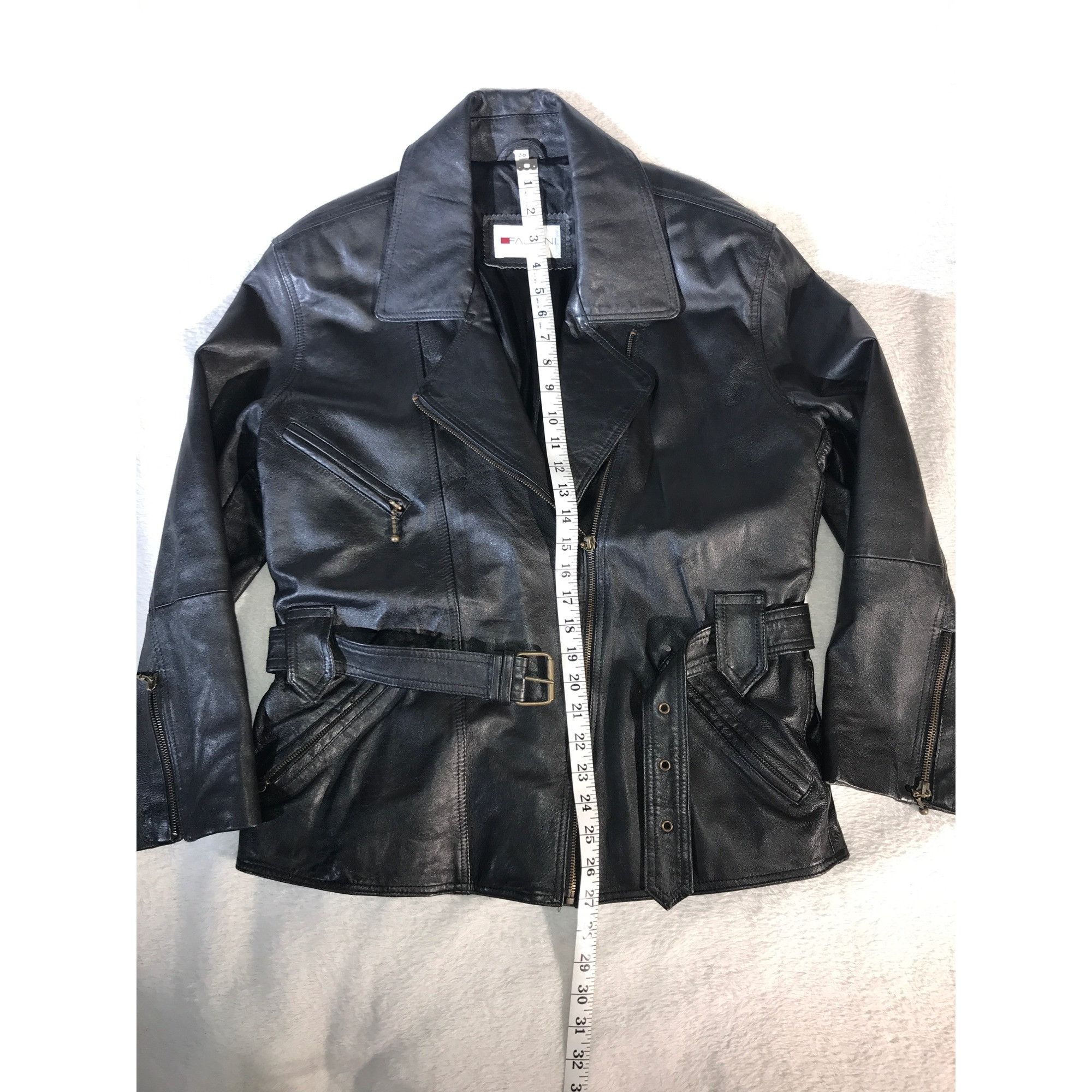 Vintage Fabiani Women's Black Leather V Neck Belted Moto Y2K Jacket Size S / US 4 / IT 40 - 4 Thumbnail