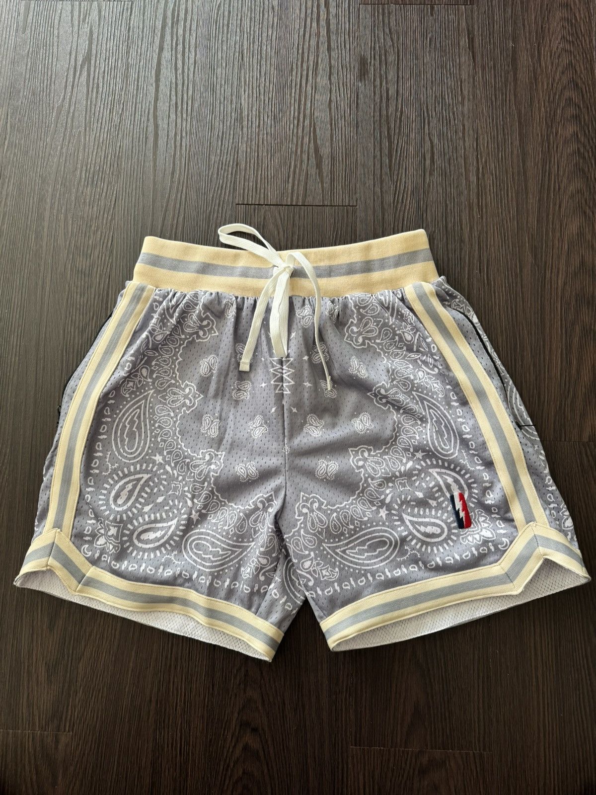 Collect and Select Collect & Select Swingman Grey Paisley Shorts Size Medium Size US 32 / EU 48 - 2 Thumbnail