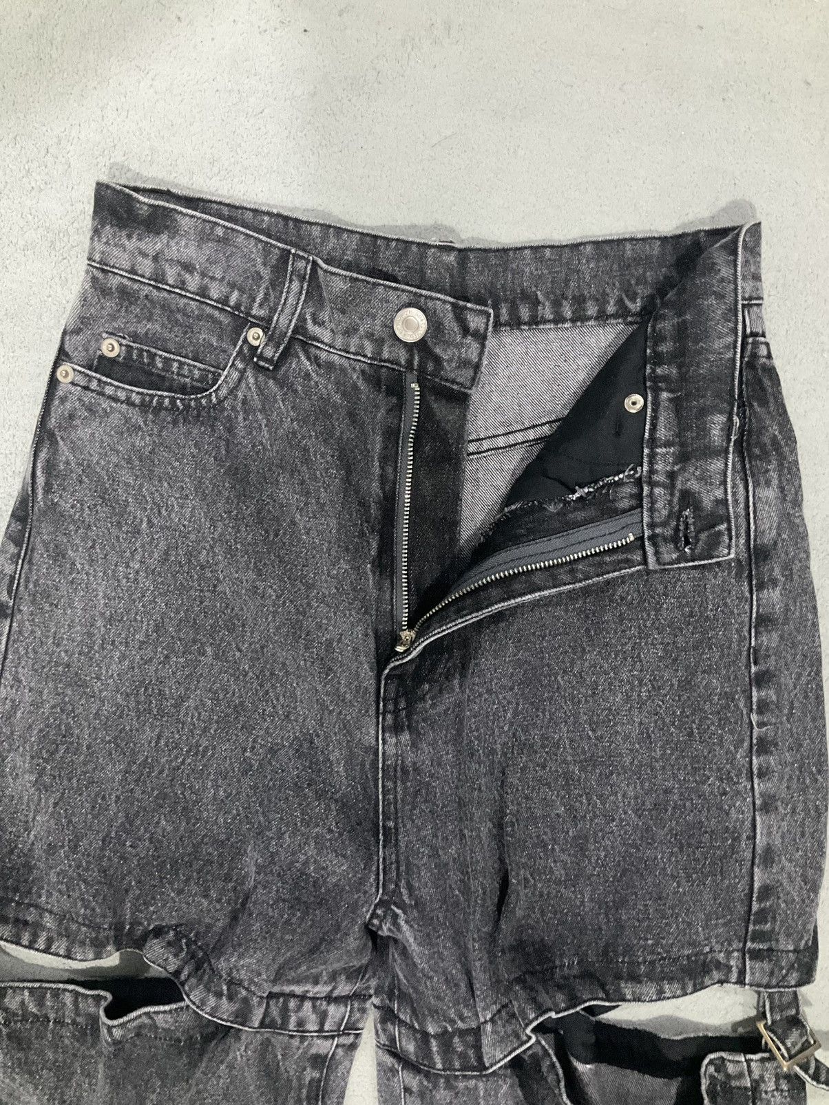 Le Grande Bleu (L.G.B.) Vintage y2k Denim Solid Detachable Pants Bootcut Size 27" / US 4 / IT 40 - 5 Thumbnail