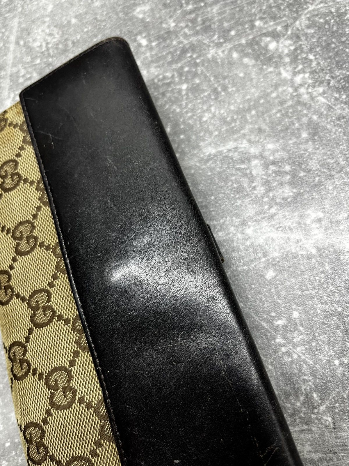 Gucci Vintage Gucci GG Canvas & Leather Wallet w/ Lock Accent Size ONE SIZE - 6 Thumbnail