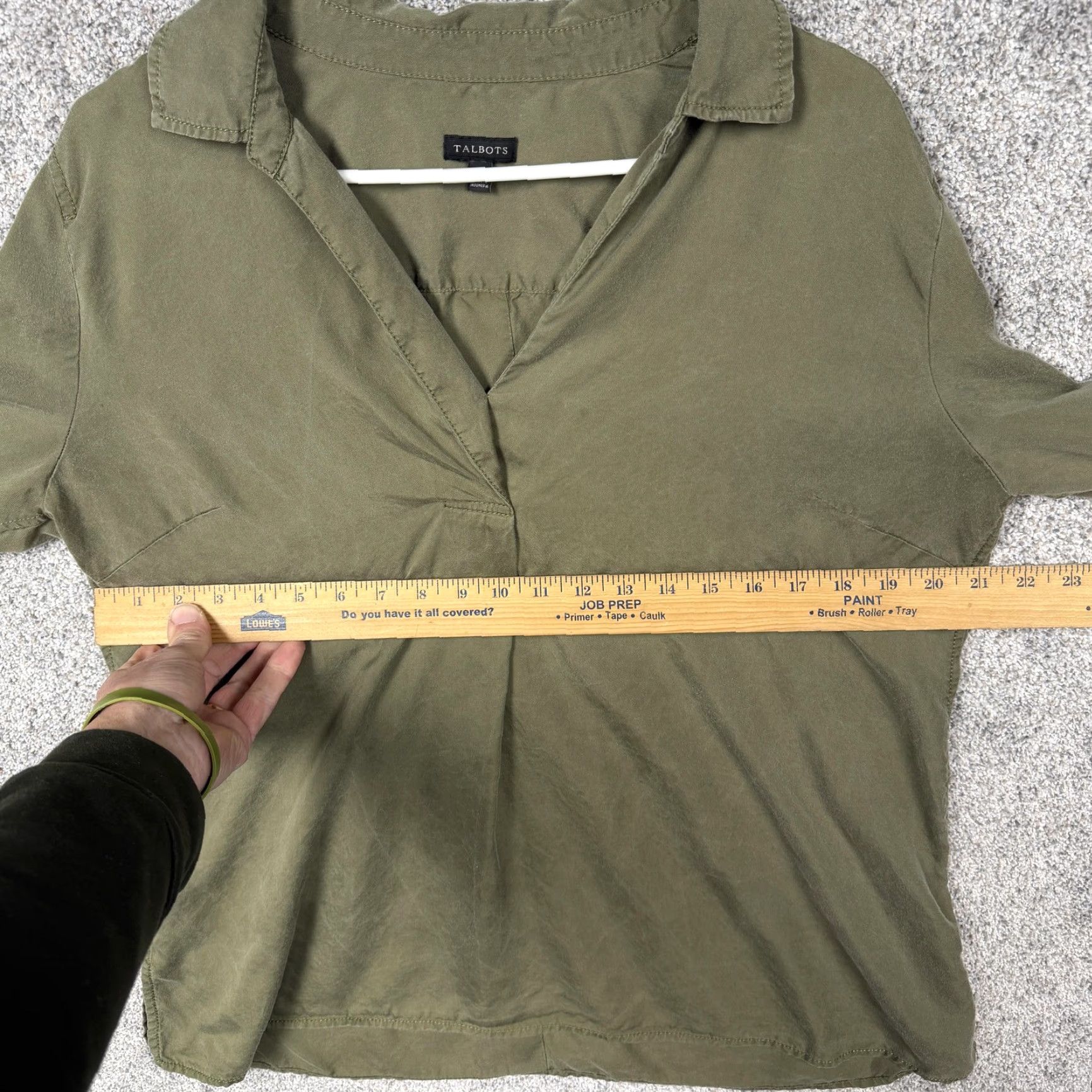 Talbots Talbots Blouse Women Large Green Collared Roll Tab Sleeve Coastal Earthy Minimalist Size L / US 10 / IT 46 - 4 Thumbnail