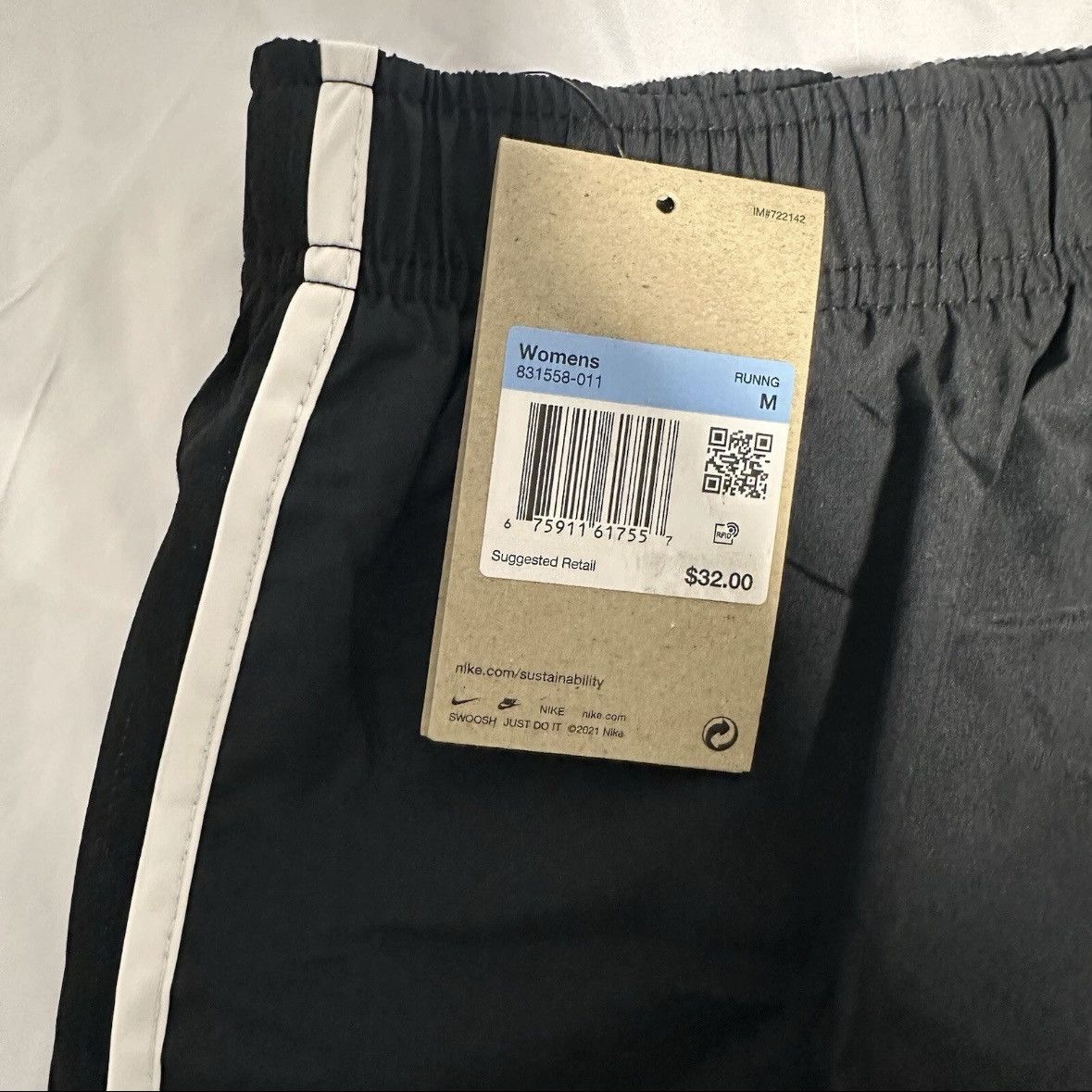 Nike Nike Women’s Running Shorts Medium Size 30" / US 8 / IT 44 - 8 Thumbnail