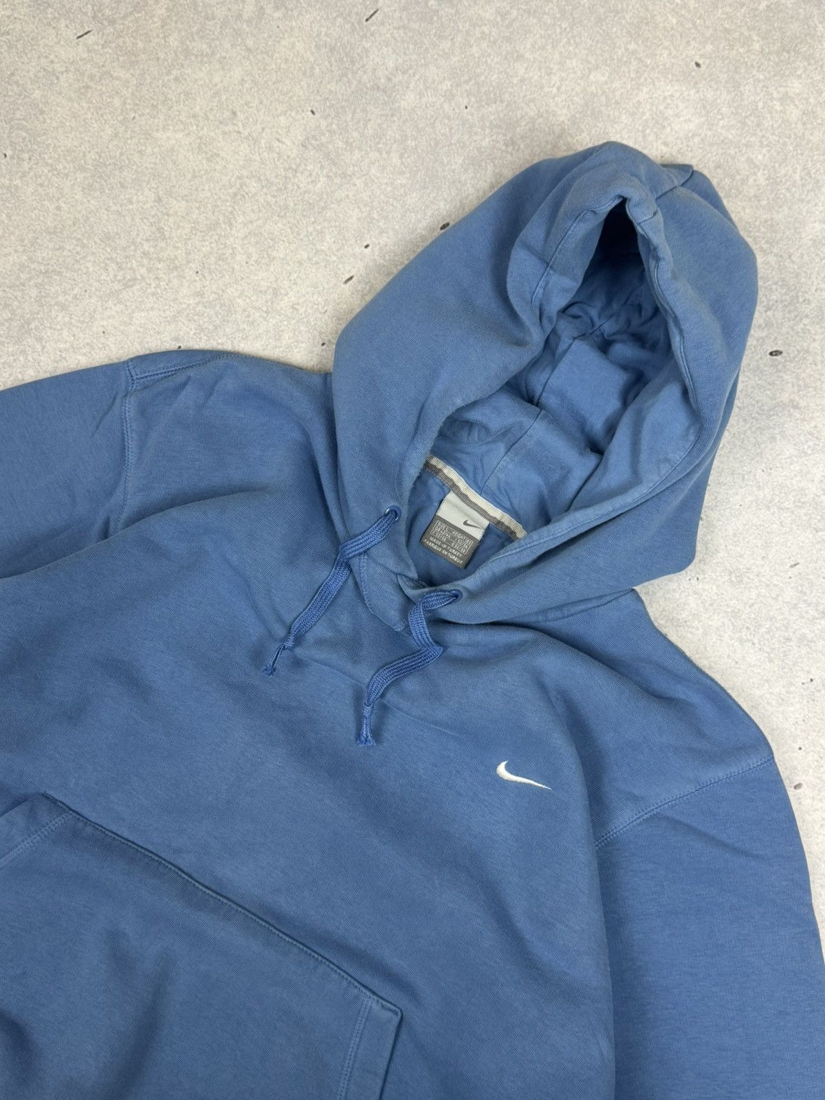 Nike Vintage Nike Small Swoosh Baby Blue Hoodie Y2K Size US L / EU 52-54 / 3 - 6 Thumbnail