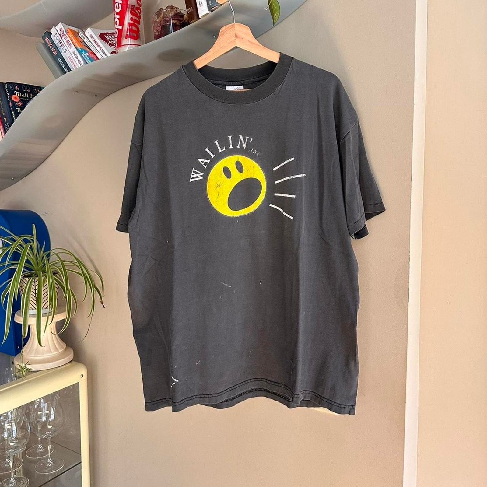 Hanes × Vintage Vintage 90s Wailin Inc Smiley Face Shirt Size US XL / EU 56 / 4 - 1 Thumbnail