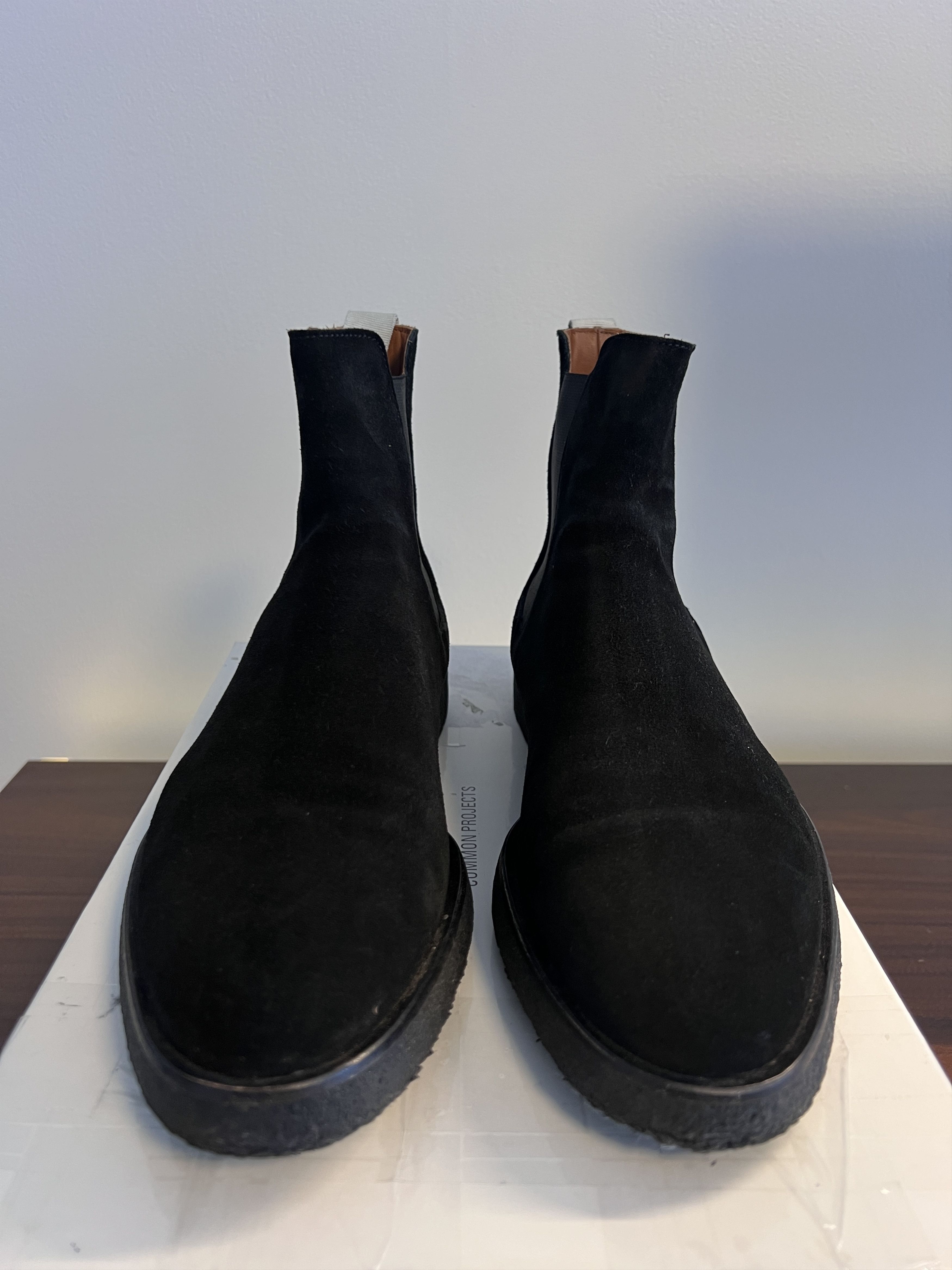 Common Projects Common Projects Suede Chelsea Boot Size US 7 / EU 40 - 3 Thumbnail