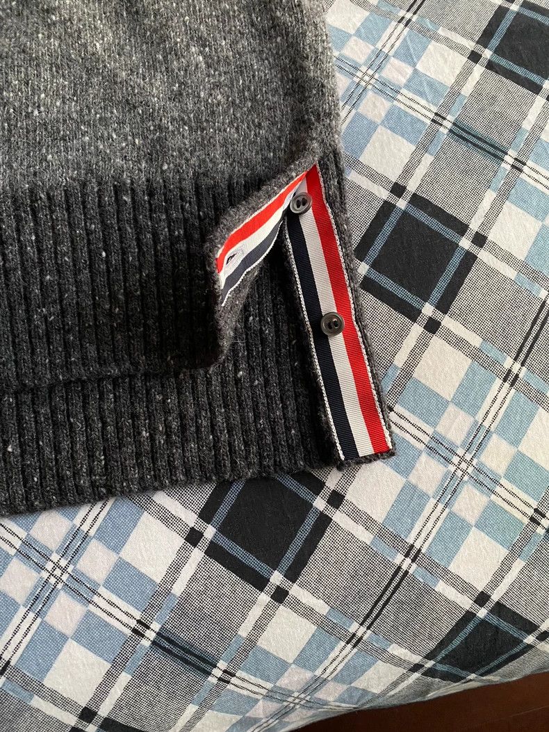 Thom Browne Thom browne Classic four-bar round-neck pullover sweater 25 Size US M / EU 48-50 / 2 - 2 Thumbnail