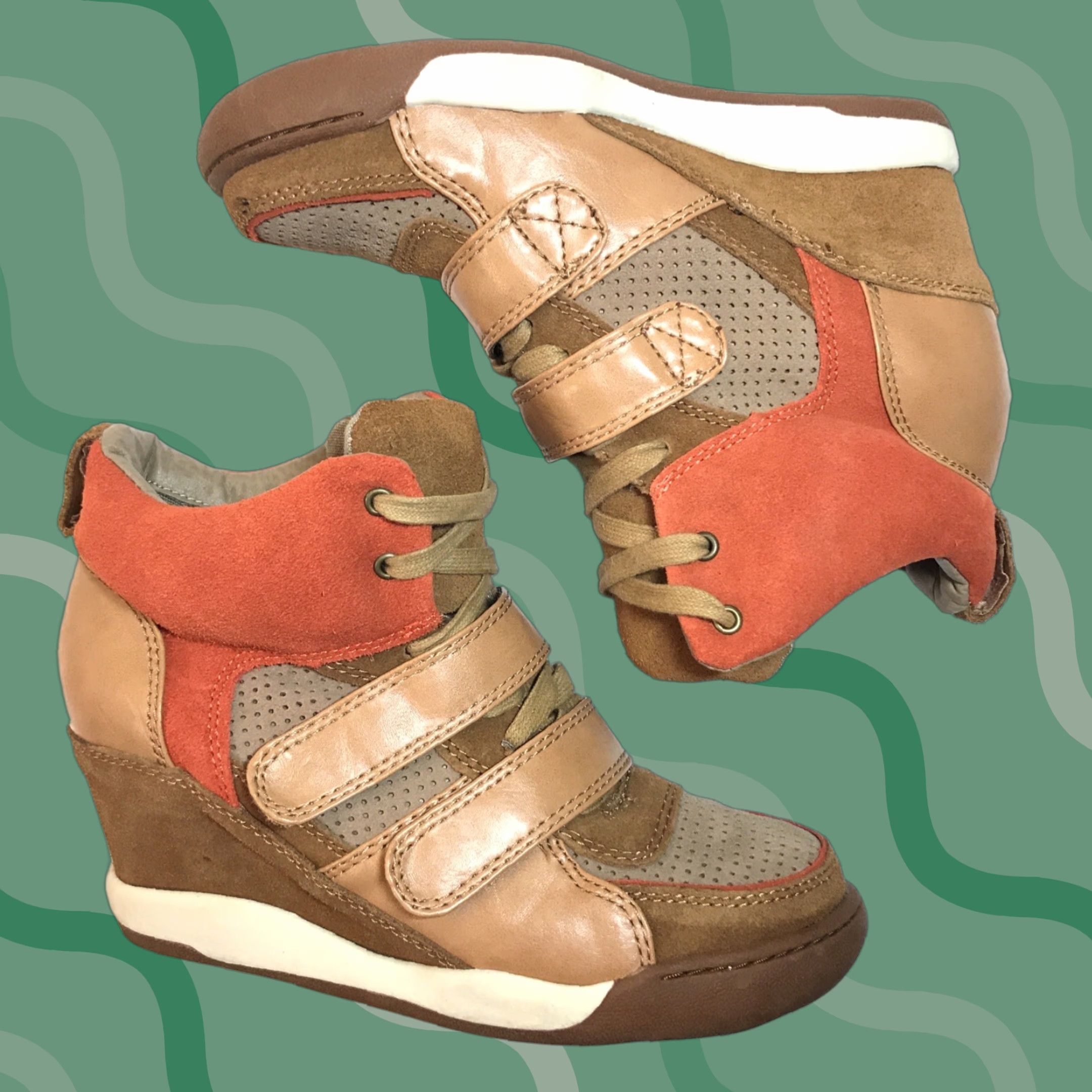 Vintage Zigi Soho Women’s Hi Top Wedge Leather Strap Suede Fashion Sneaker Sz 6.5 Size M / US 6-8 / IT 42-44 - 1 Thumbnail
