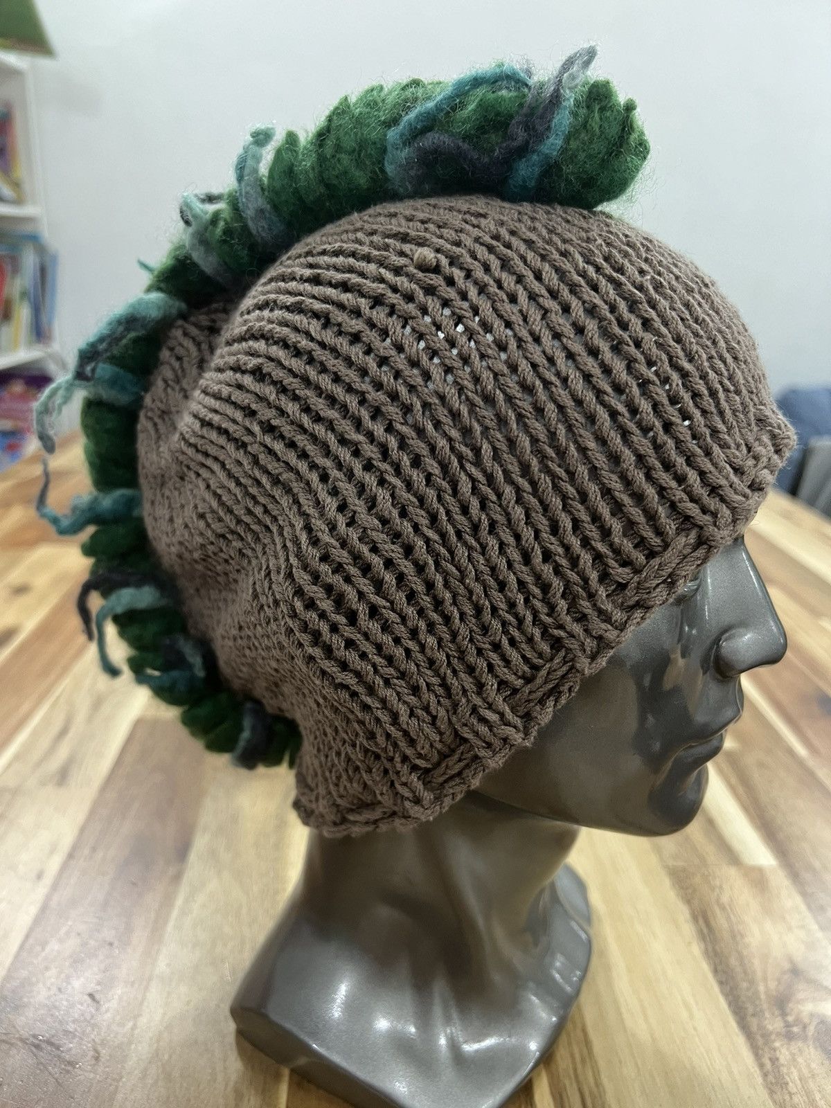 Designer Punk Rare Design Beanie Hat Cap Size ONE SIZE - 2 Thumbnail