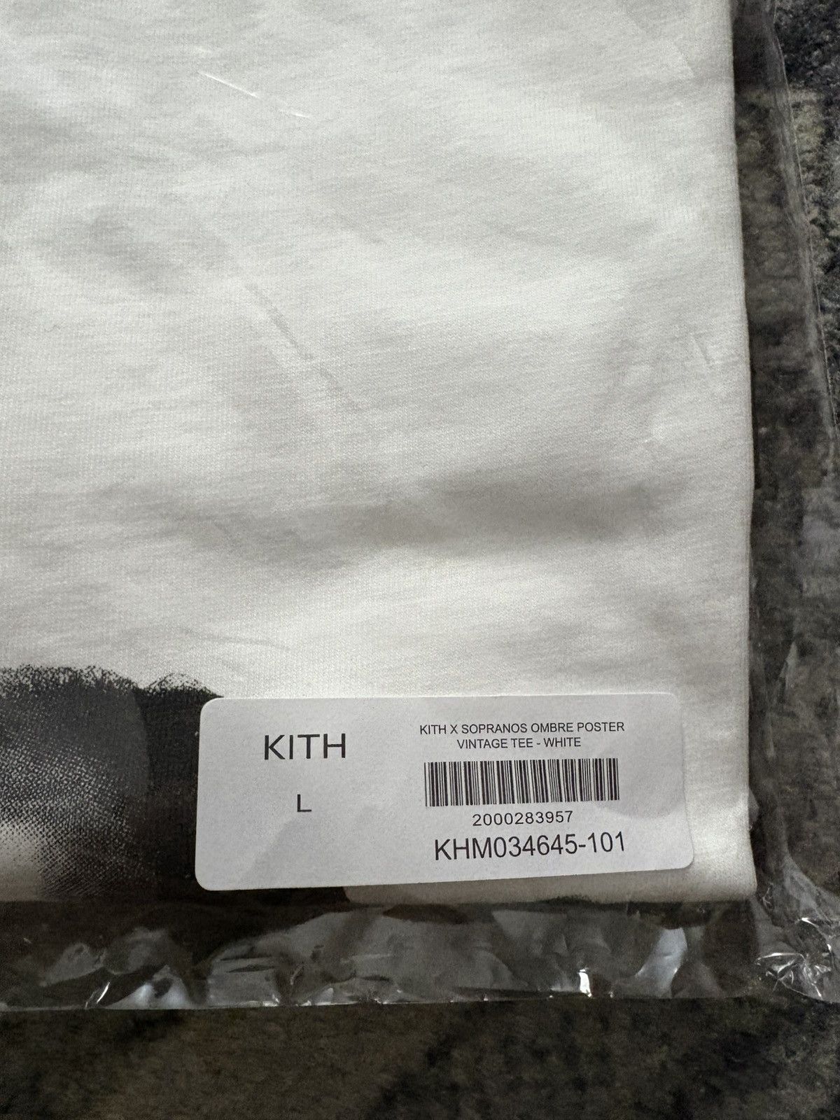 Kith Kith x The Sopranos Ombre Poster Vintage Tee White Size US L / EU 52-54 / 3 - 3 Thumbnail