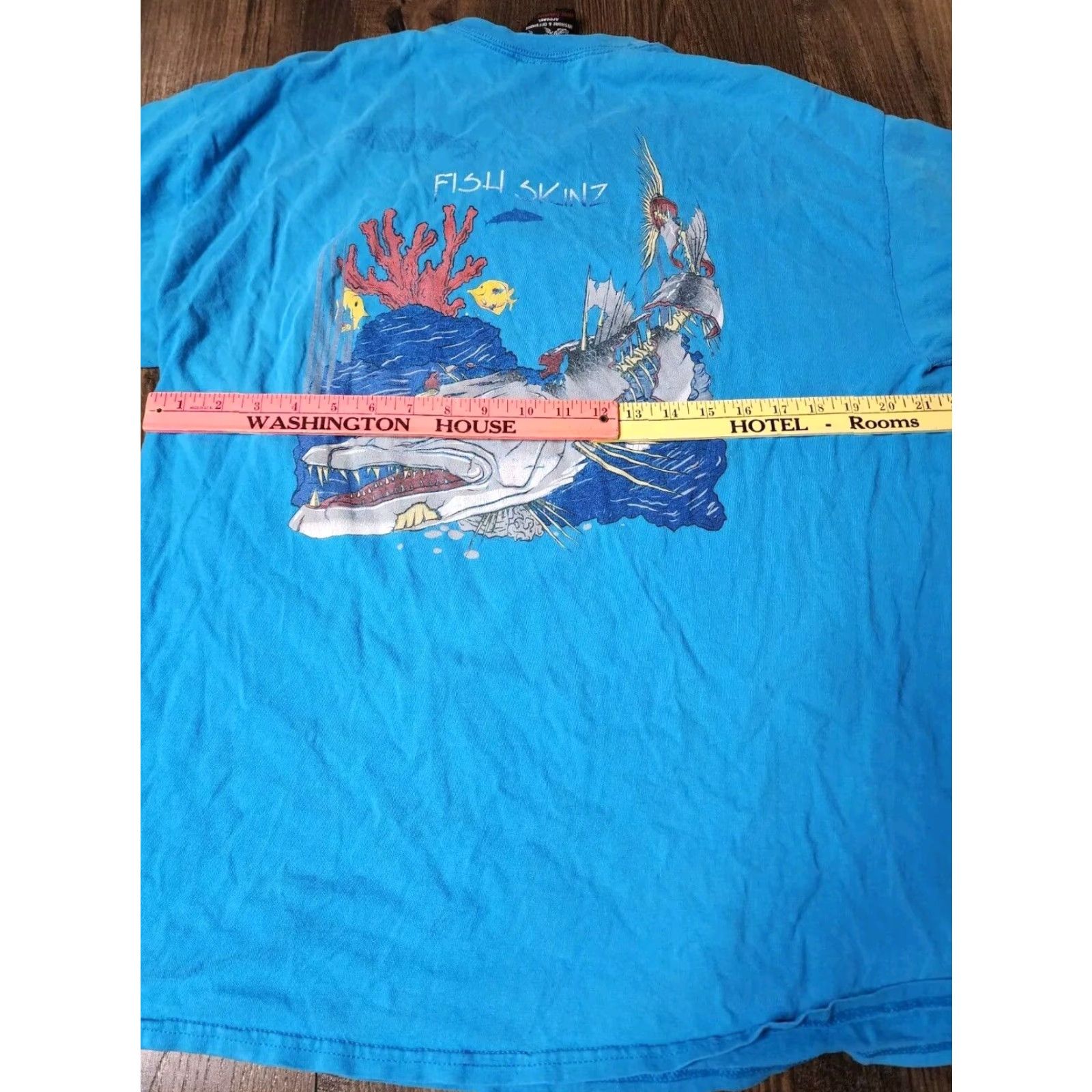 Skin VINTAGE Fish Skinz Zombie Fish Graphic T Shirt Mens XL Blue Distressed Size US XL / EU 56 / 4 - 4 Thumbnail