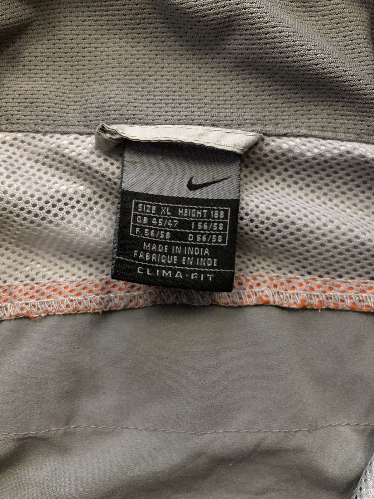 Nike × Vintage 👽 NIKE RETRO CLIMA-FIT TRACK JACKET SWOOSH LOGO Y2K 90’s Size US XL / EU 56 / 4 - 3 Thumbnail