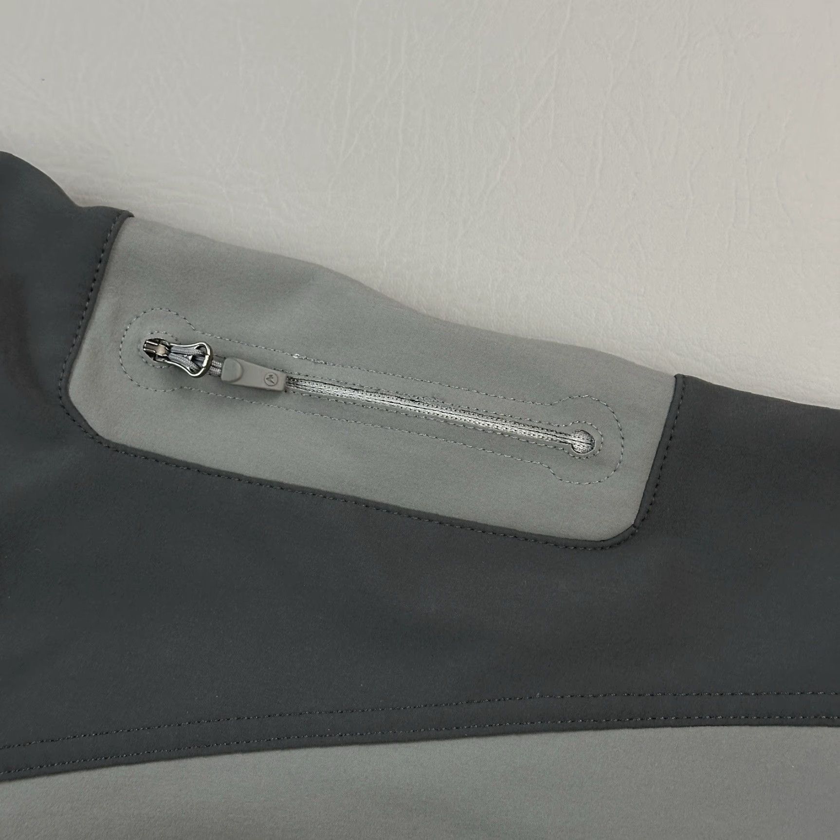 Marmot Marmot Gravity Jacket Mens XL Gray Colorblock Soft Shell Embroidered Logo Casual Size US XL / EU 56 / 4 - 5 Thumbnail