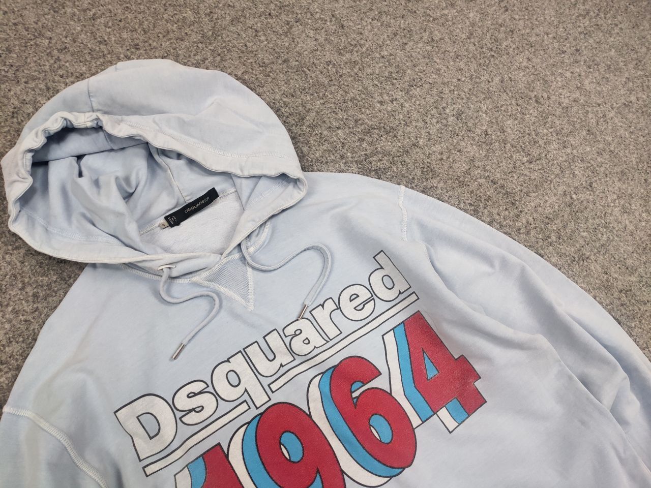 Dsquared2 Vintage 90's Dsquared authentic Logo Light Blue hoodie Size US S / EU 44-46 / 1 - 7 Thumbnail
