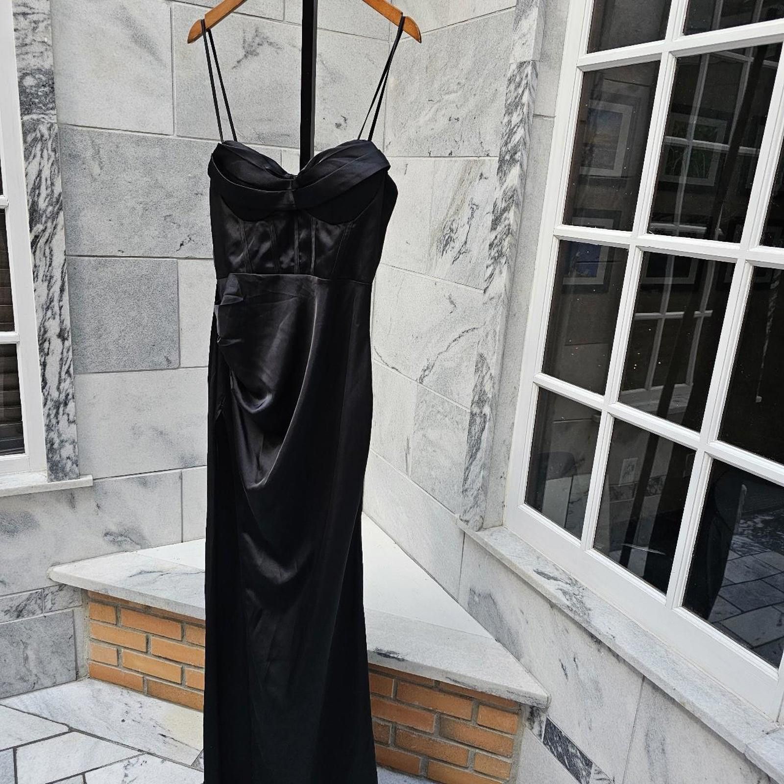 Selfie Leslie Women's Black Dress