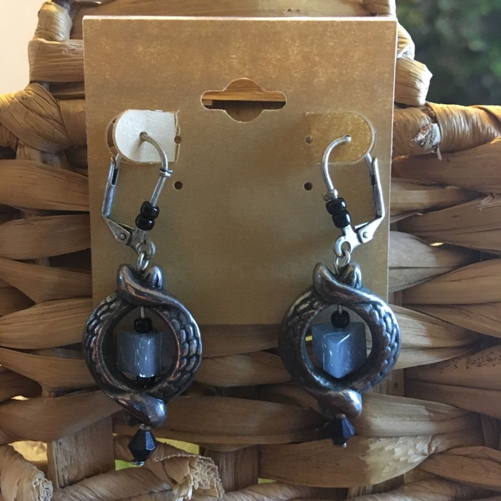Vintage Vintage silver tone beaded lever back earrings Size ONE SIZE - 1 Thumbnail