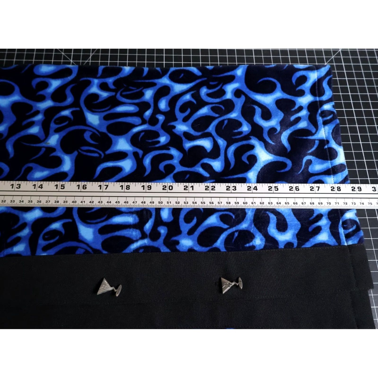 Velour VINTAGE Casino Wear Shirt Men's Large Black Blue Flame Velour Martini Buttons VTG Size US L / EU 52-54 / 3 - 6 Thumbnail