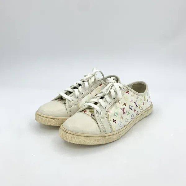Louis Vuitton Louis Vuitton Stylish Low-Top Sneakers in White -2508 Size US 5.5 / EU 38 - 1 Thumbnail