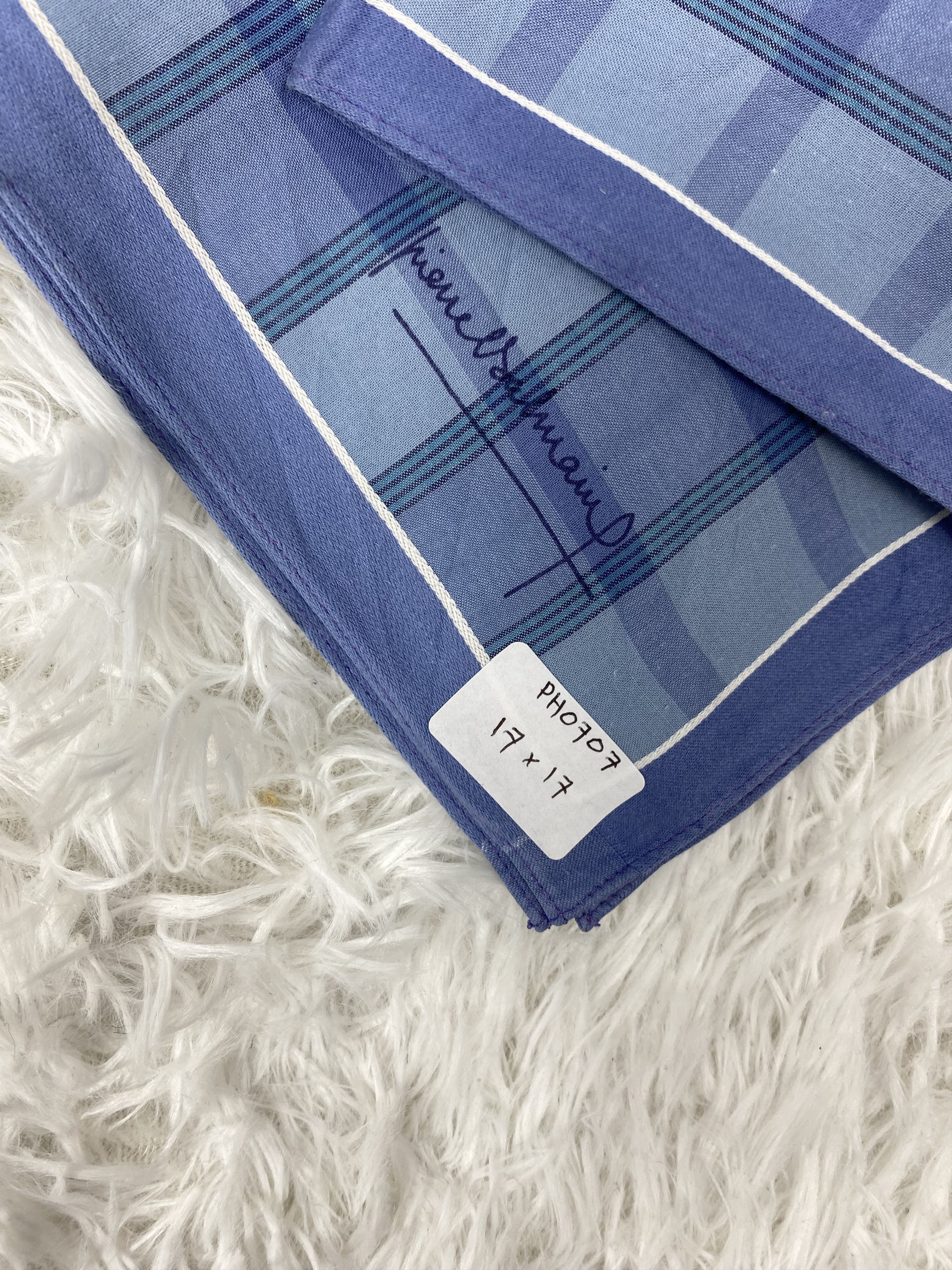 Pierre Balmain × Vintage Vintage Pierre Balmain Handkerchief Neckerchief PH0707 Size ONE SIZE - 2 Thumbnail