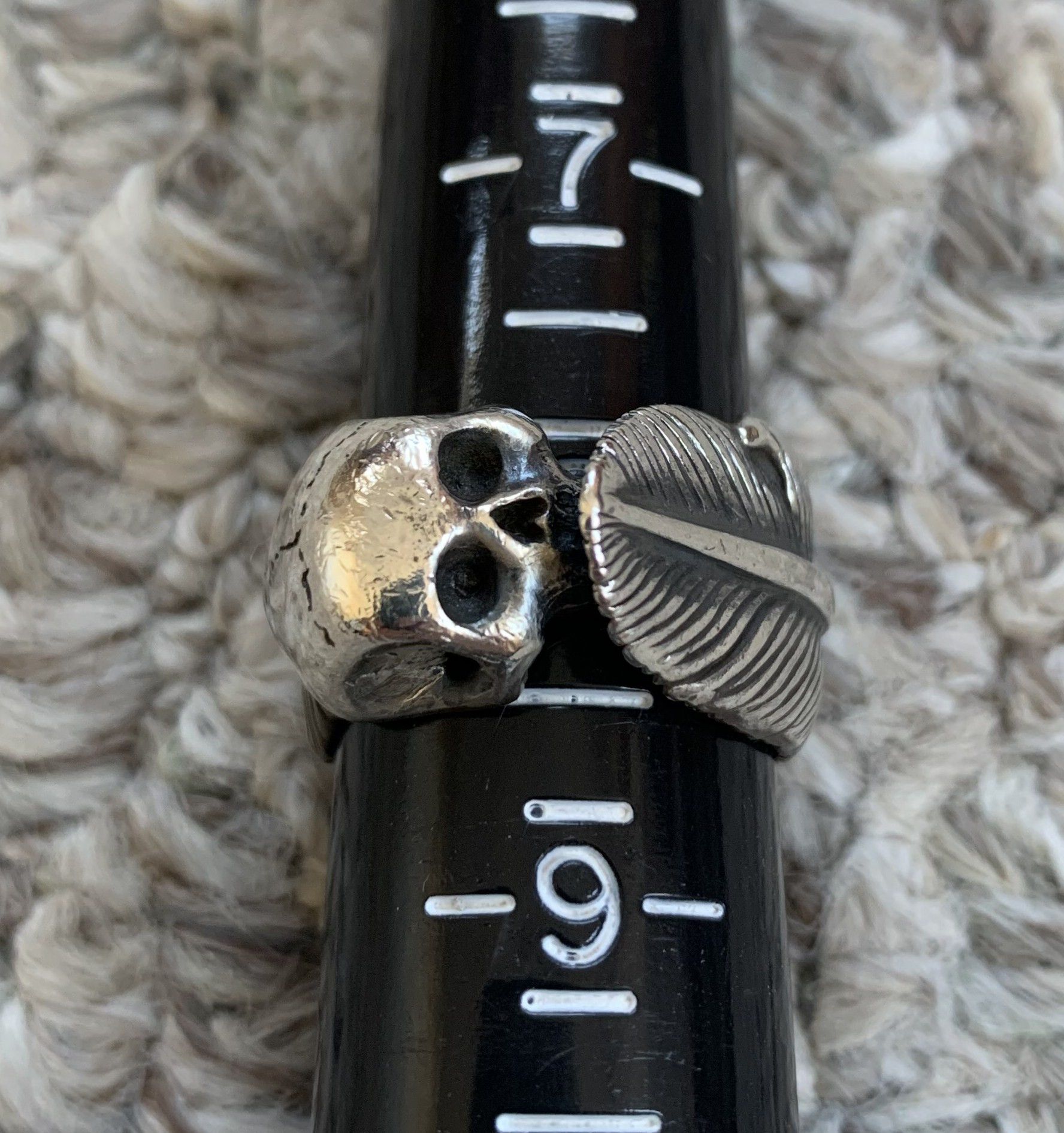 Number (N)ine SS04 Number (N)ine Silver Skull and Feather Ring Size ONE SIZE - 7 Thumbnail