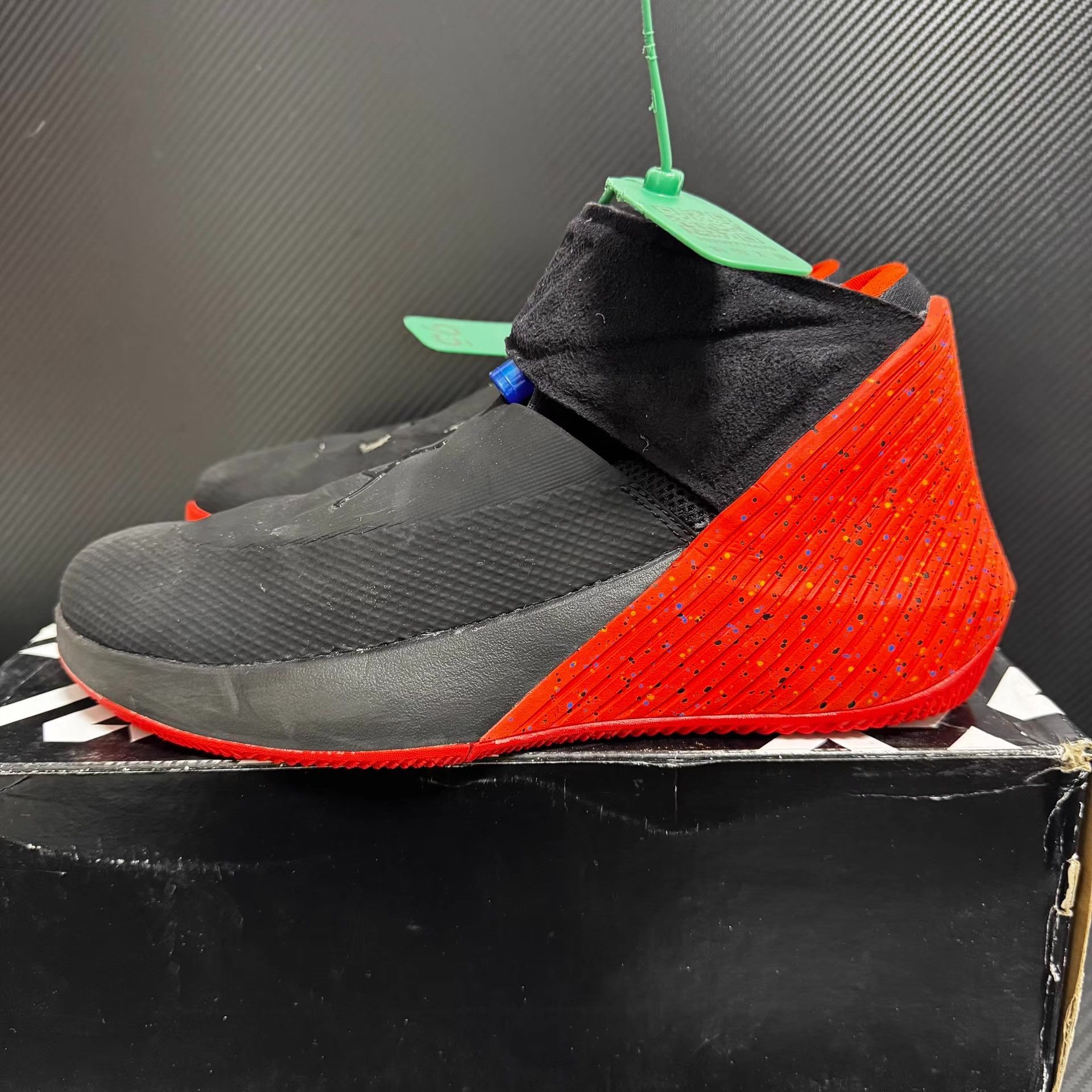 Nike Jordan Why Not Zer0.1 Q10 Size US 10 / EU 43 - 1 Thumbnail