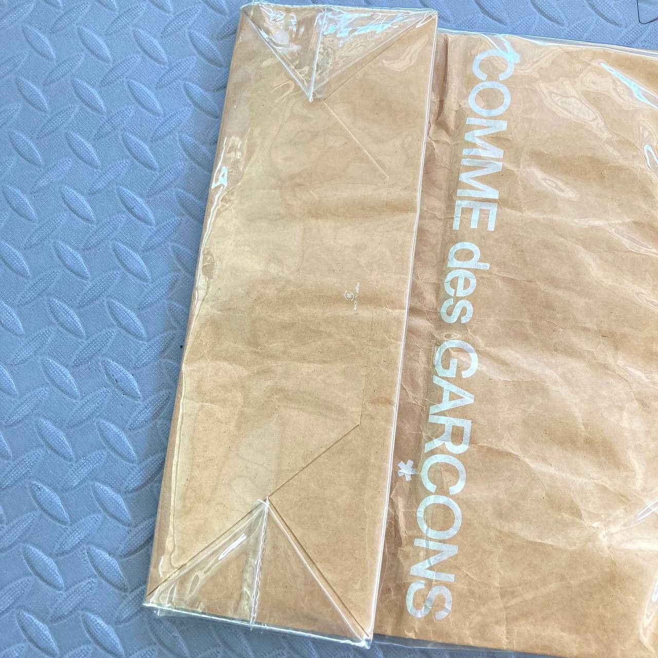 Comme des Garcons PVC Kraft Paper Tote Bag Size ONE SIZE - 4 Thumbnail