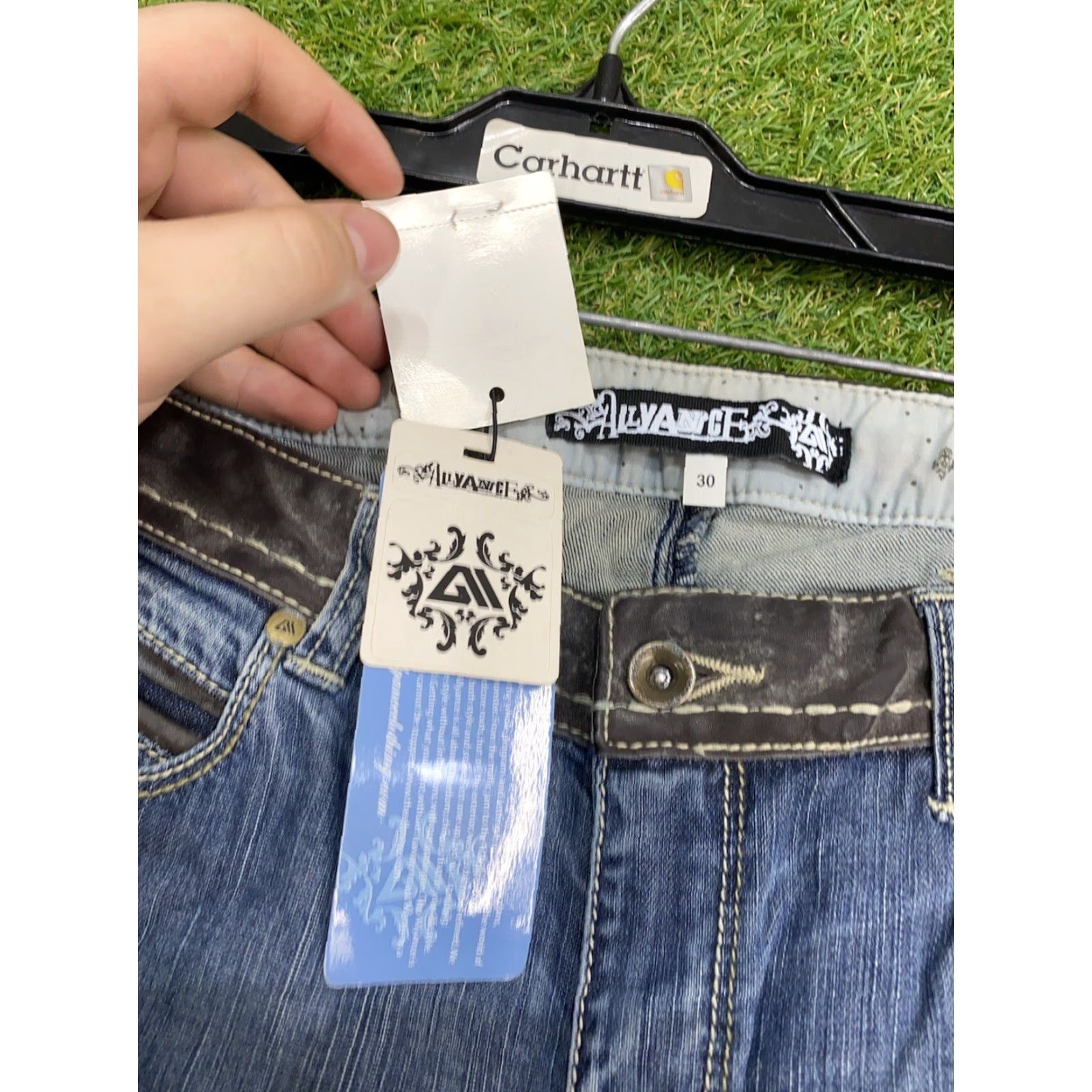 Vintage Allyance Blue Diamond Jeans Womens Size 29 Low Rise Flare 32x30 Leather Trim Jeans Size 29" - 7 Thumbnail