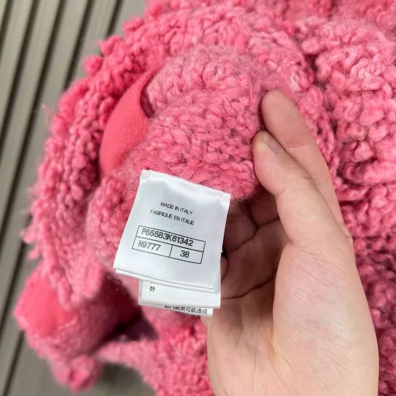 Chanel Chanel Pink Flamingo Teddy Knitted Jacket Size XS / US 0-2 / IT 36-38 - 7 Thumbnail