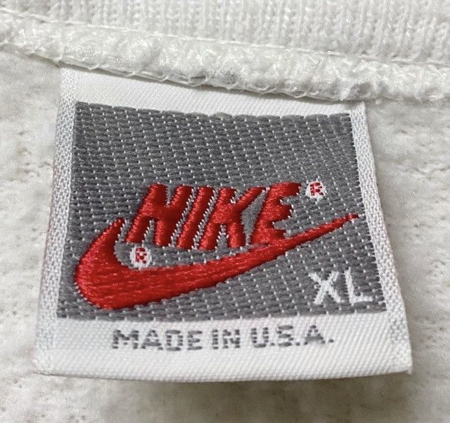 Nike Last drop nike swoosh Miami Hurricanes university sweat Size US L / EU 52-54 / 3 - 5 Thumbnail