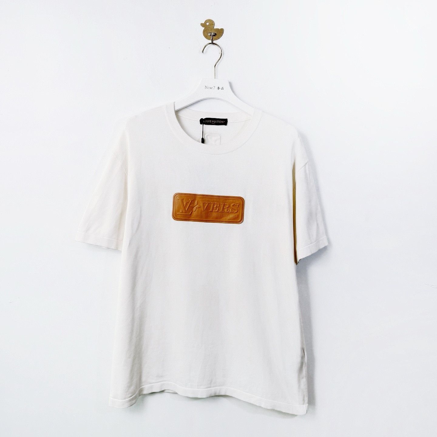 Louis Vuitton Louis Vuitton Leather Patch T-Shirt Size XXL Size US XXL / EU 58 / 5 - 1 Thumbnail