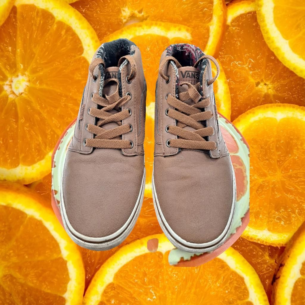 Vans Vans High Top Shoes Designed in California Size 9.5 Size US 9.5 / EU 42-43 - 2 Thumbnail