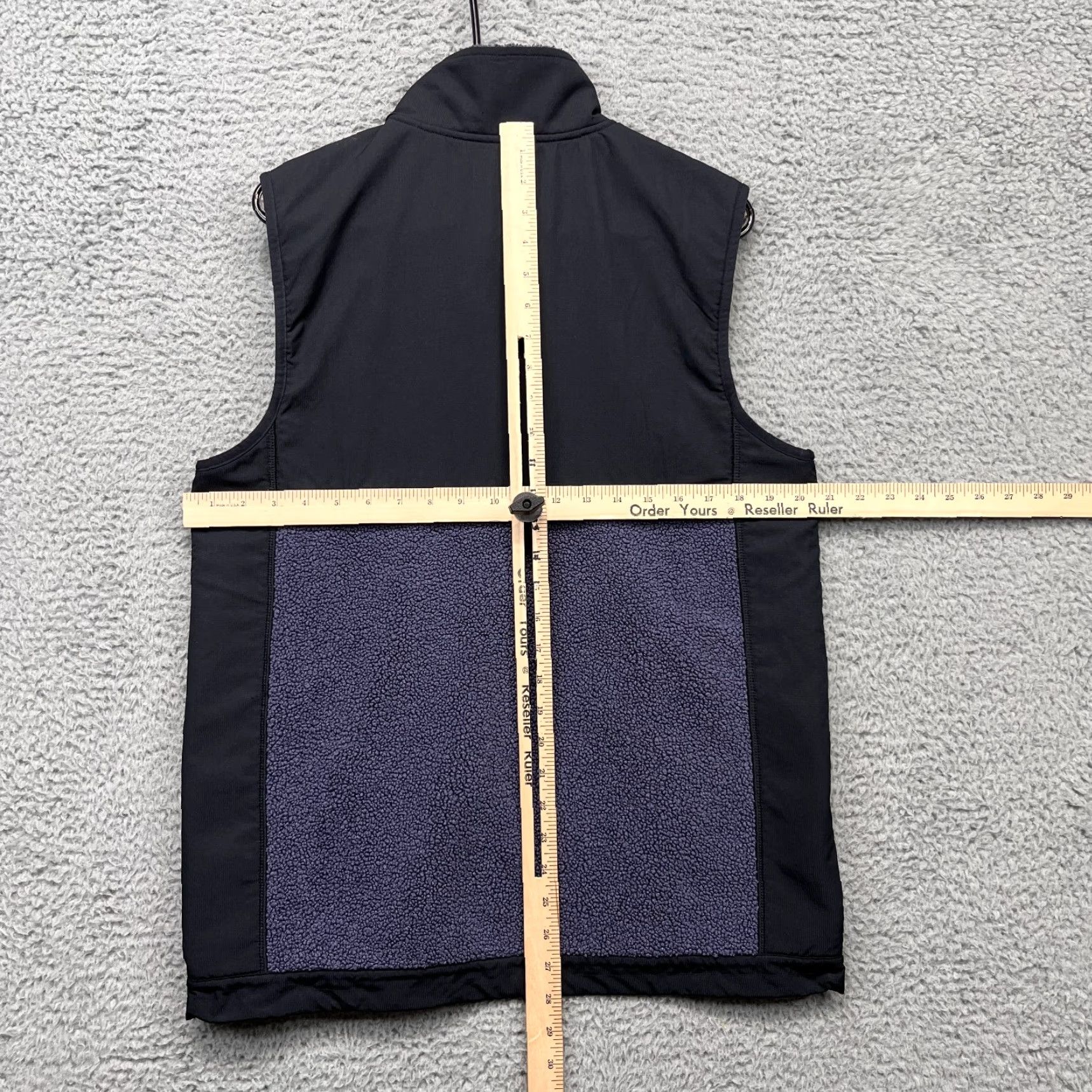 Under Armour Under Armour Mission Boucle Vest Mens M Purple Outer Shell Pockets Zip Mid-Length Vest Size US M / EU 48-50 / 2 - 6 Thumbnail