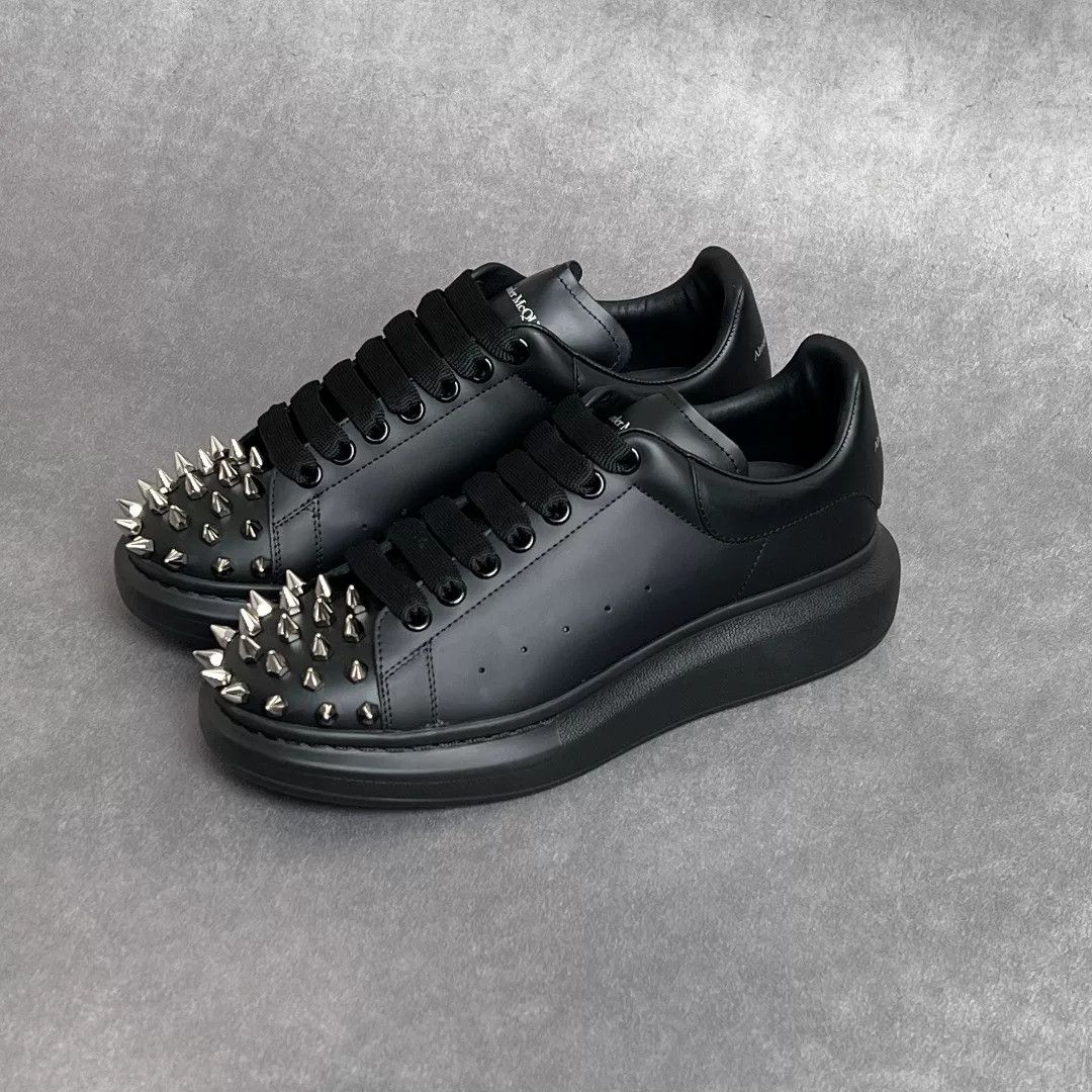 Alexander McQueen Alexander McQueen Leather Black Lowtop Sneakers 10 Men Size US 10 / EU 43 - 1 Thumbnail