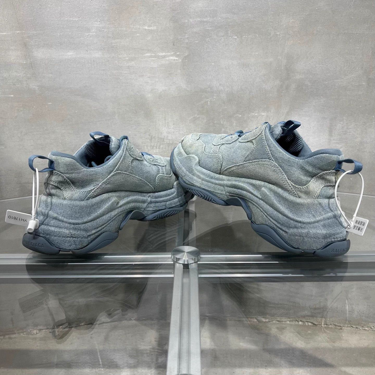 Balenciaga Balenciaga BLCG Triple S Denim Blue 41 Dad Sneakers Size US 8 / EU 41 - 5 Thumbnail