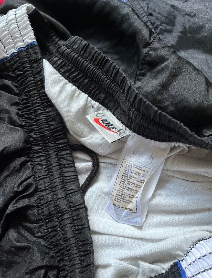 Other Vintage Nike Nylon Swoosh Tracksuit Y2K M Size US M / EU 48-50 / 2 - 7 Thumbnail
