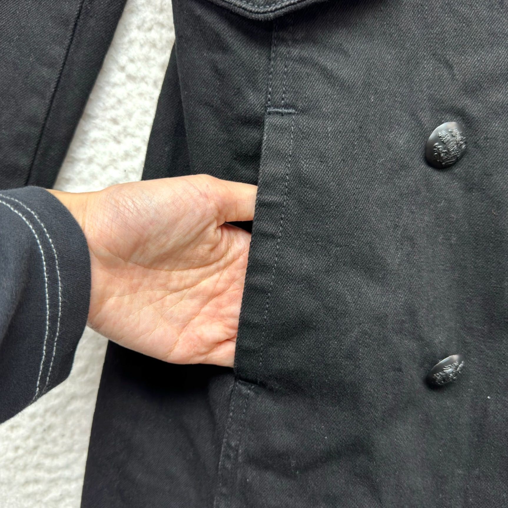 Ralph Lauren VINTAGE Lauren Ralph Lauren LRL Coat Women Double Breast Military Crest Velvet Collar XS Black Coat Overcoat Boys? Size XS / US 0-2 / IT 36-38 - 5 Thumbnail