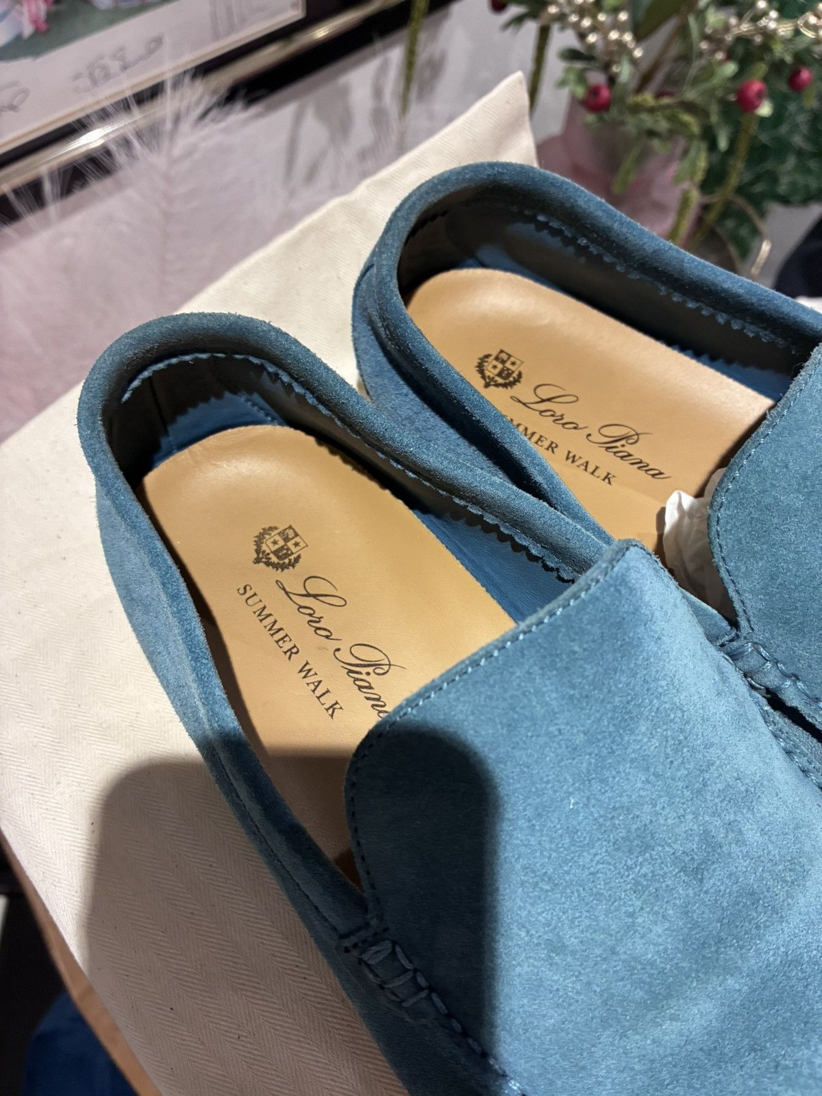 Loro Piana Loro piana light blue summer walk uk 7 eu 41 Size US 8 / EU 41 - 2 Thumbnail