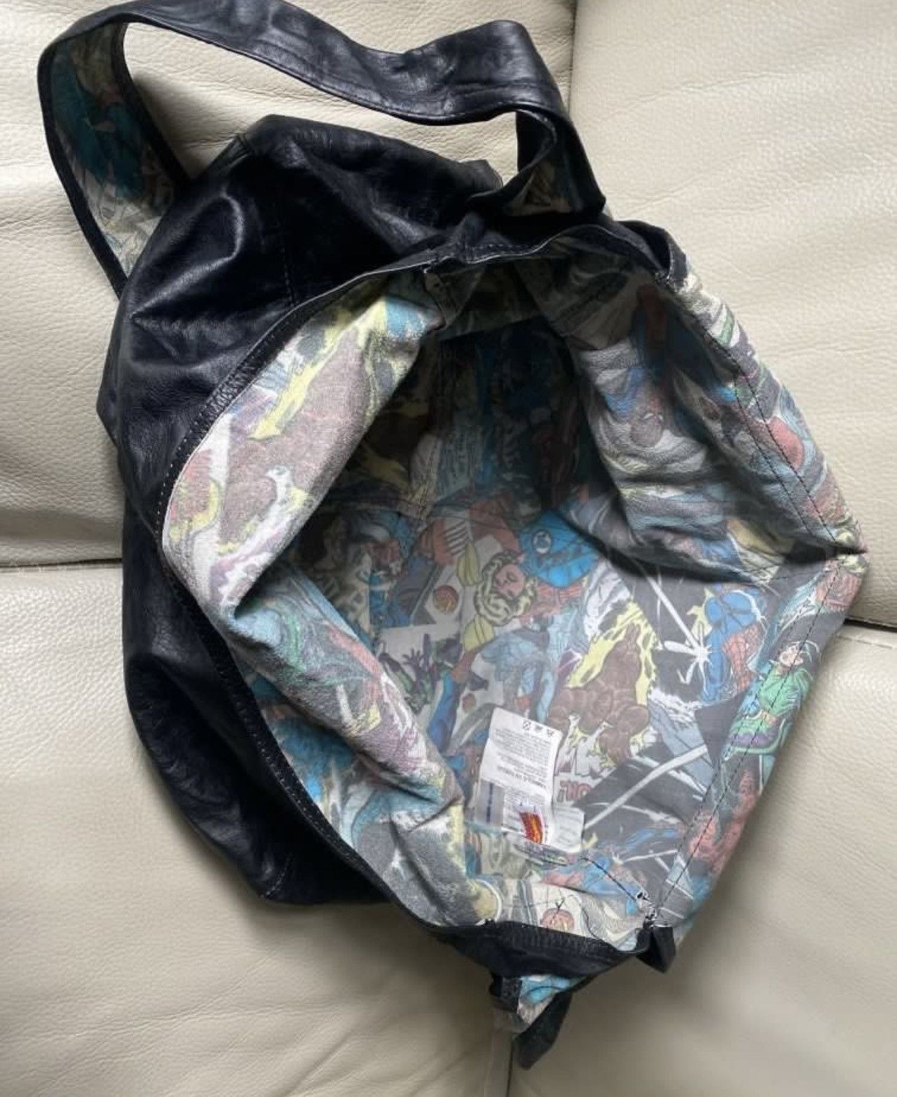 Comme des Garcons × Marvel Comics 🔥 Vintage Comme des Garçons Marvel Comics leather bag Size ONE SIZE - 6 Thumbnail