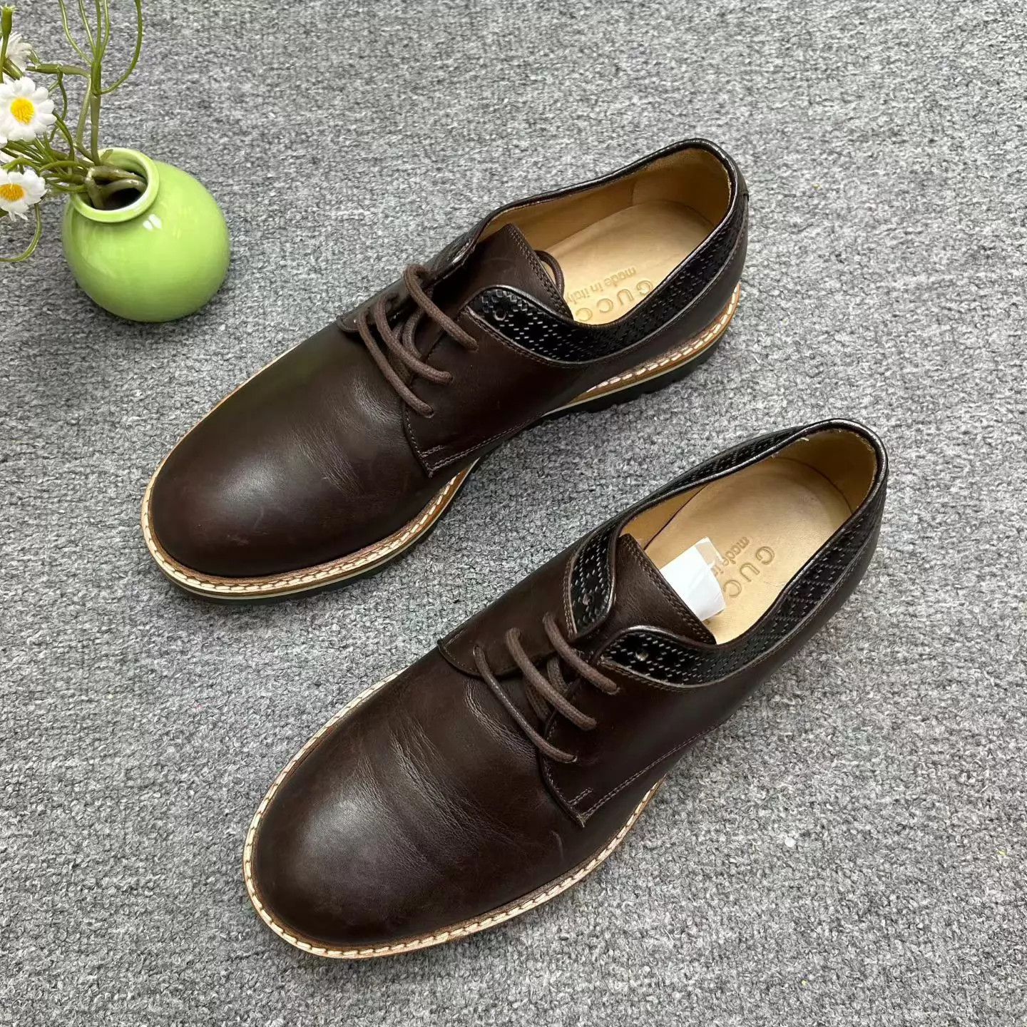 Gucci Gucci Brown Leather Loafer 41.5 Worn Once 99 New Size US 8.5 / EU 41-42 - 1 Thumbnail