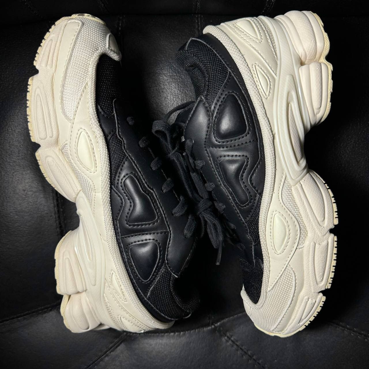 Adidas × Raf Simons adidas raf simons ozweego Size US 5.5 / EU 38 - 4 Thumbnail