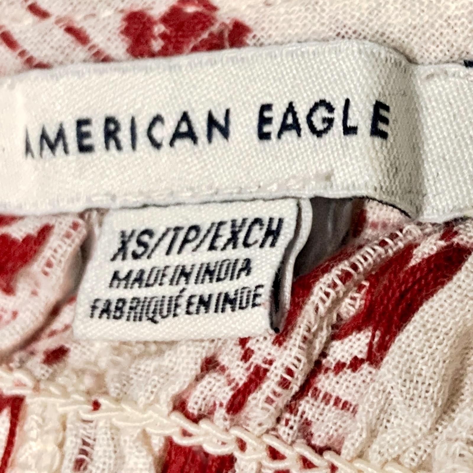 American Eagle Outfitters American Eagle Floral Print Crop Top - XS Size XS / US 0-2 / IT 36-38 - 5 Thumbnail