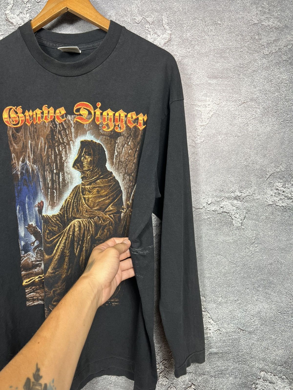 Band Tees Vintage 1995 Grave Digger Long Sleeve Heart of Darkness Size US L / EU 52-54 / 3 - 7 Thumbnail