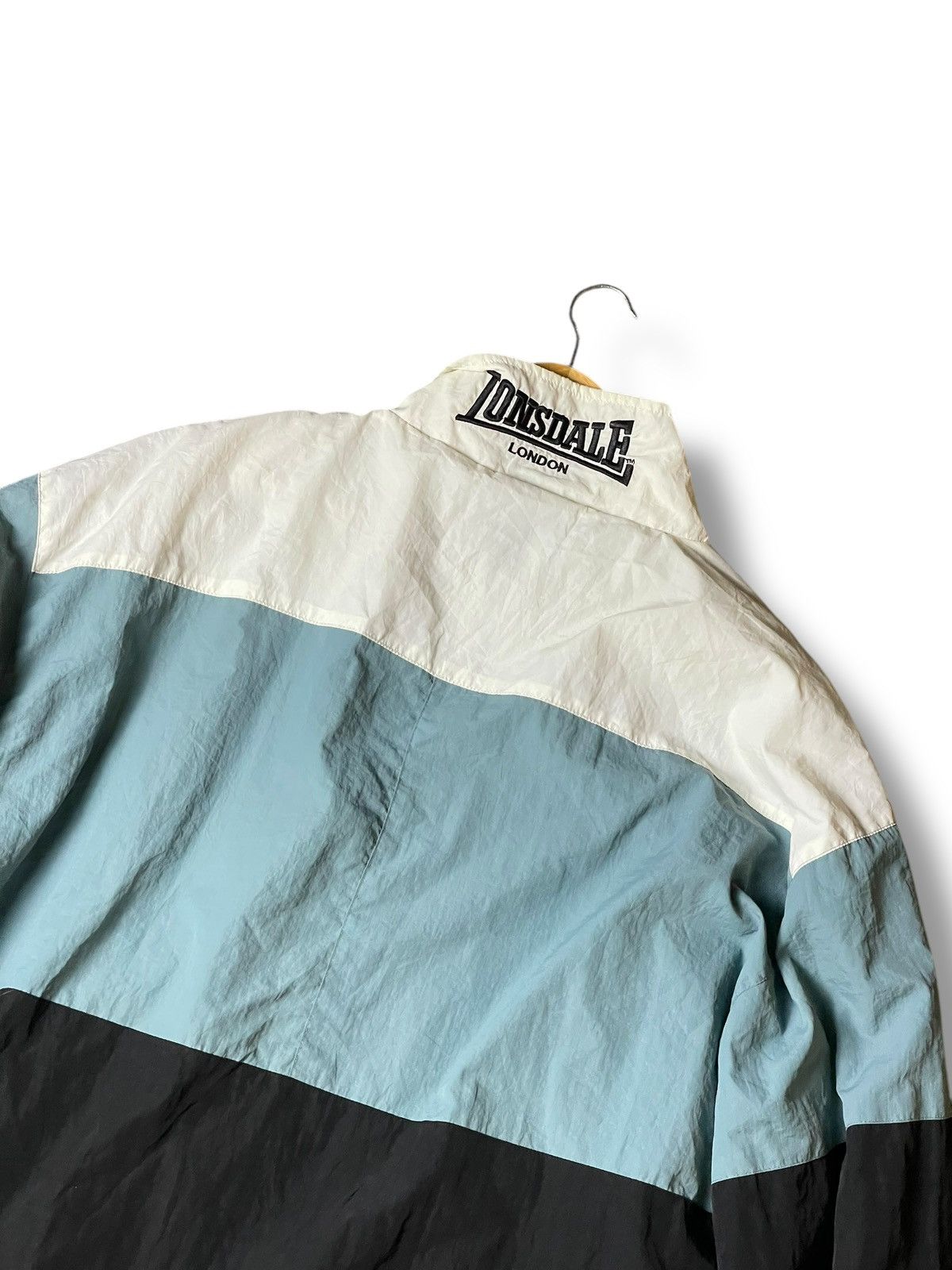 Japanese Brand × Lonsdale × Vintage LONSDALE Colour Block Nylon Track Jacket (103) Size US M / EU 48-50 / 2 - 7 Thumbnail