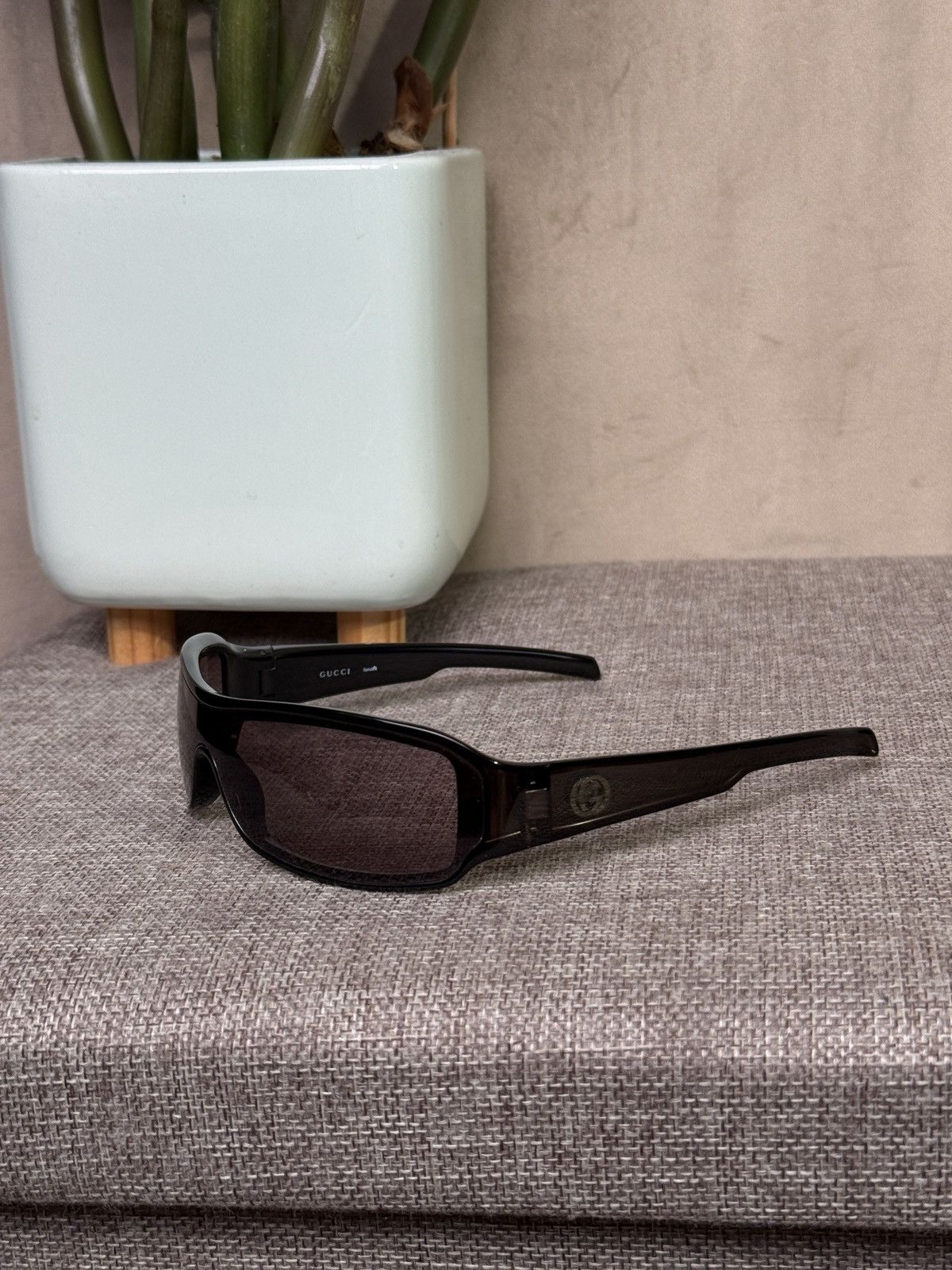 Gucci × Vintage Vintage Gucci Sunglasses GG 2457/S | Grailed